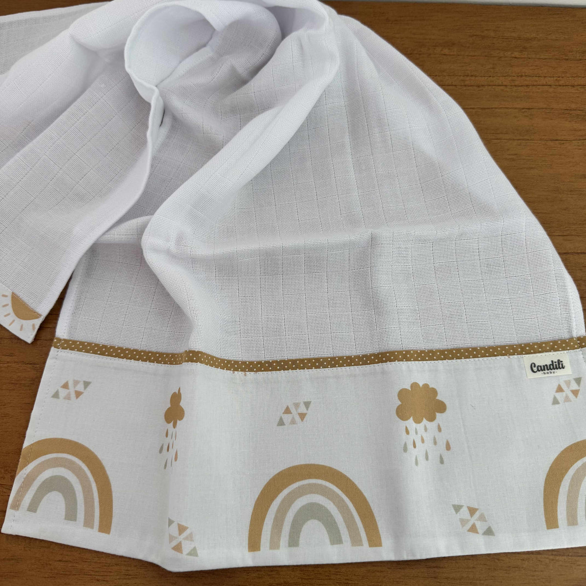 Fralda de Ombro Premium 100% Algodão - Arco-íris
