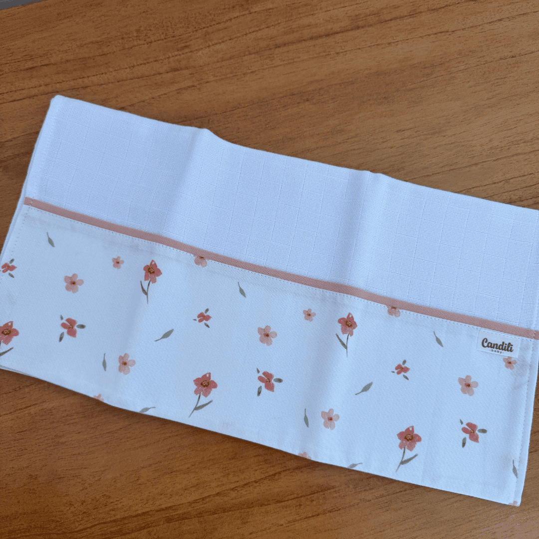 Fralda de Ombro Premium 100% Algodão - Flores e Folhas