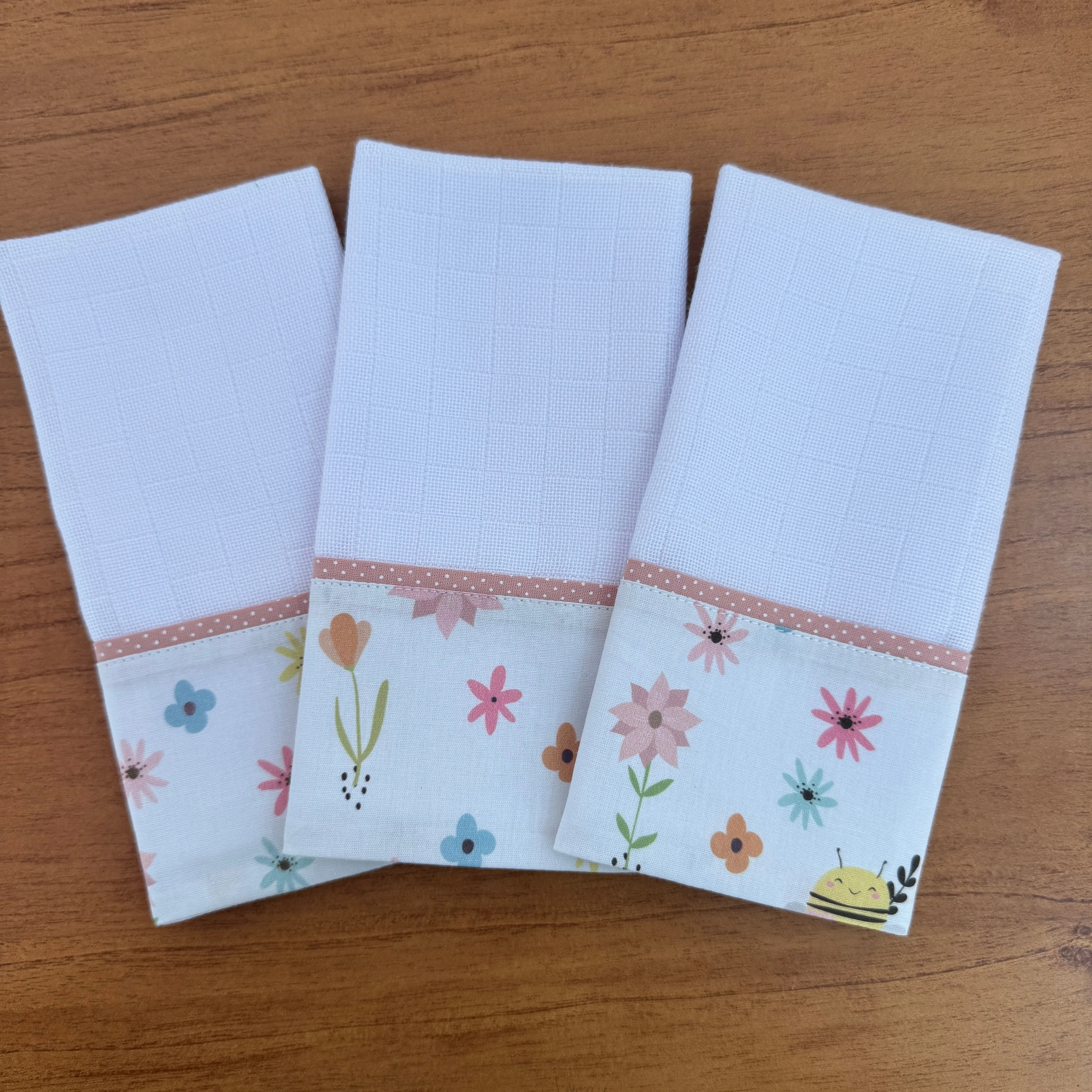 Kit Maternidade 20 peças - Abelhas no Jardim