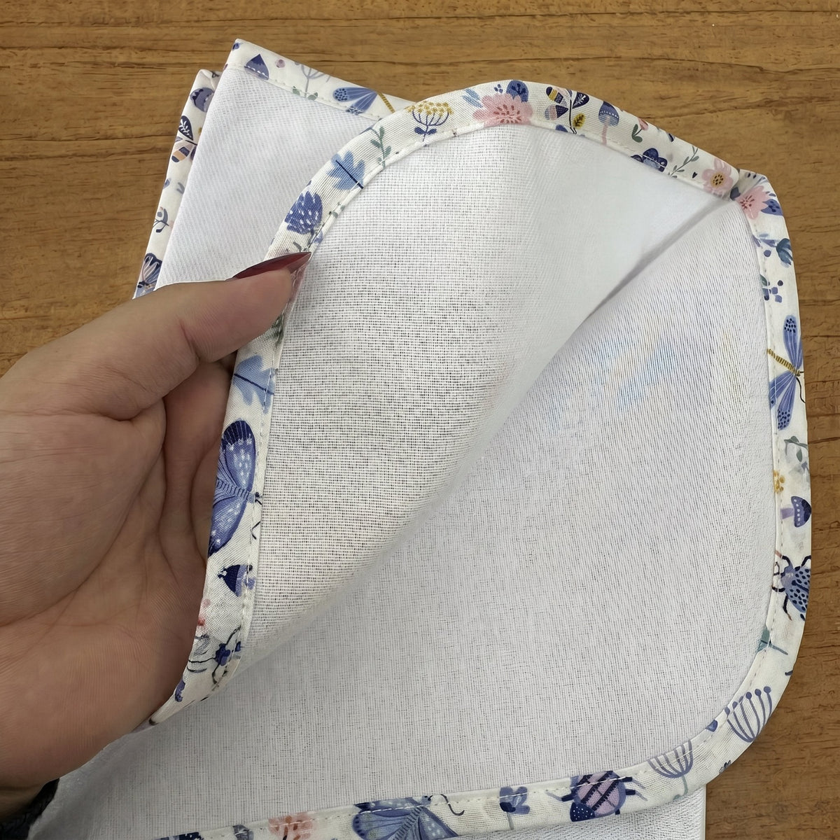 Cueiro Flanelado Premium 100% Algodão - Borboletas e Libélulas