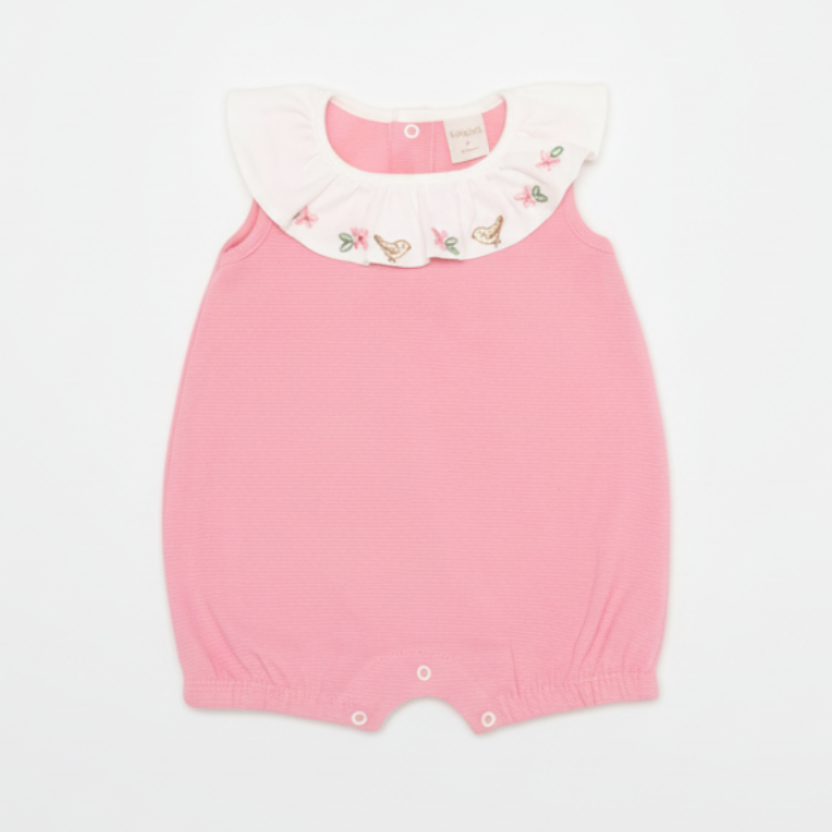 Macacão Curto Rosa Com Babado Pássaros – Mini&Co