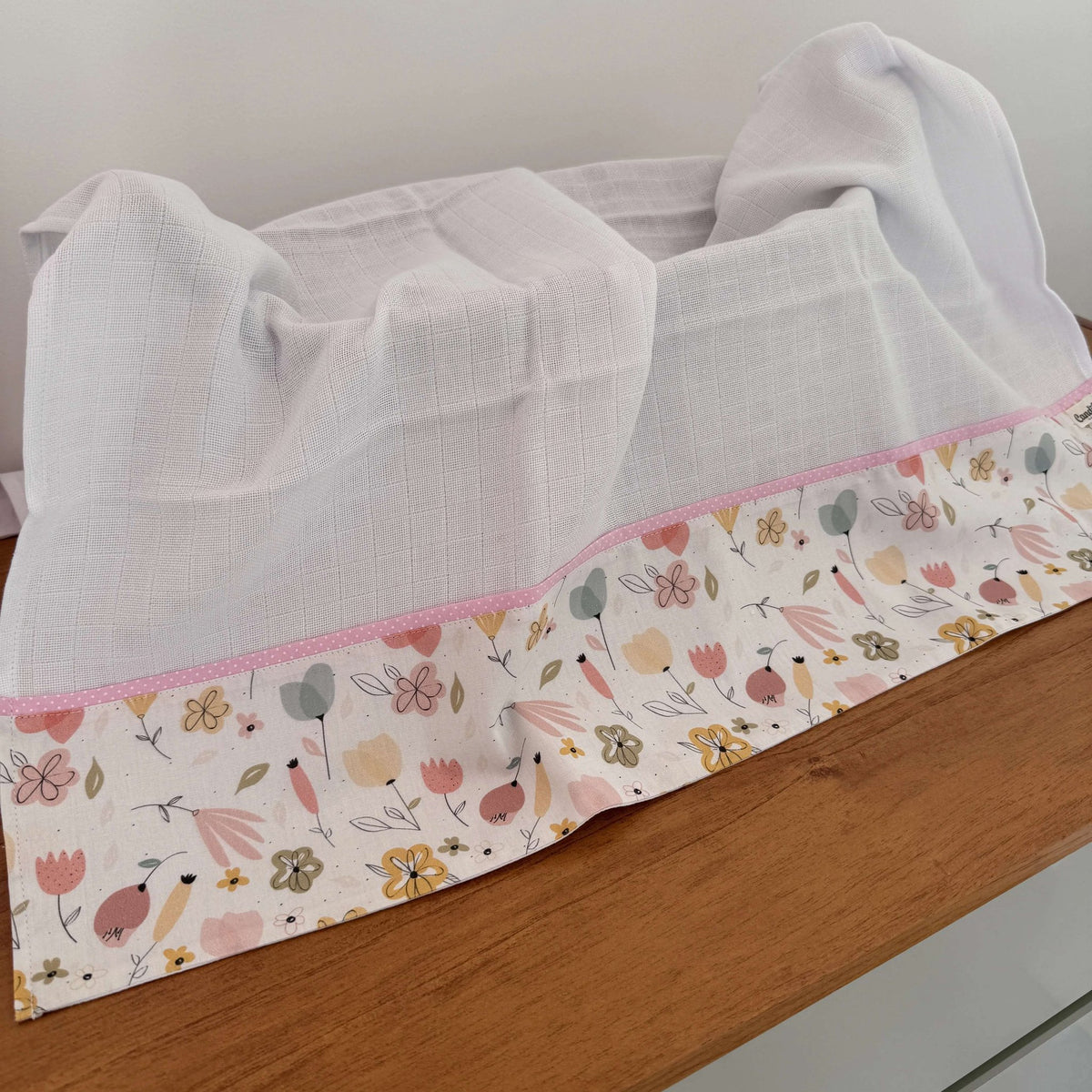 Fralda de Ombro Premium 100% Algodão - Floral