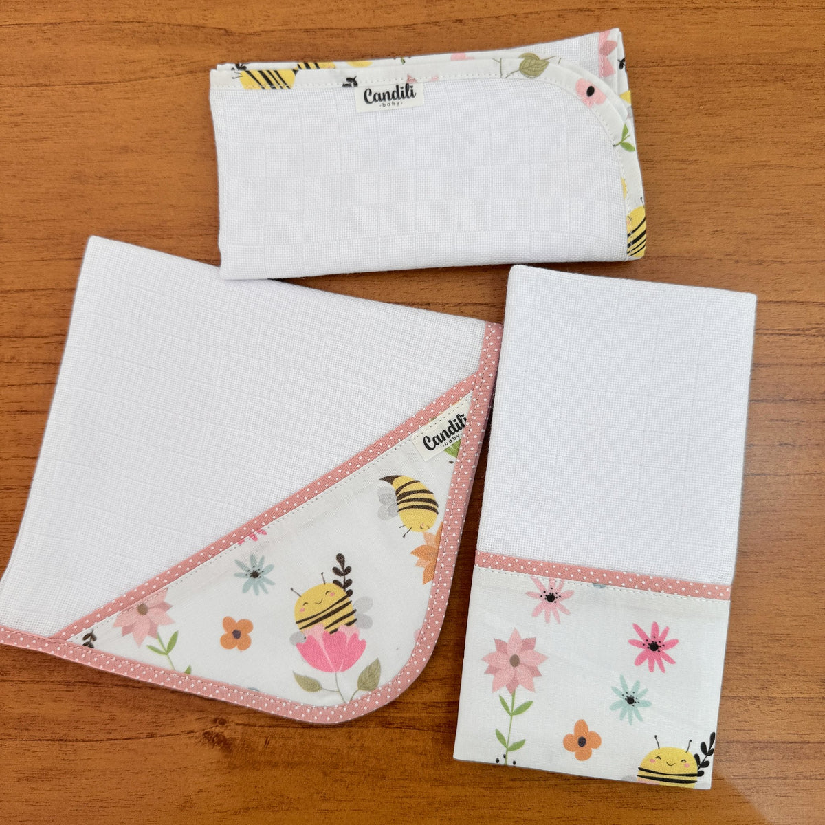 Kit Ternura 10 peças - Abelhas no Jardim