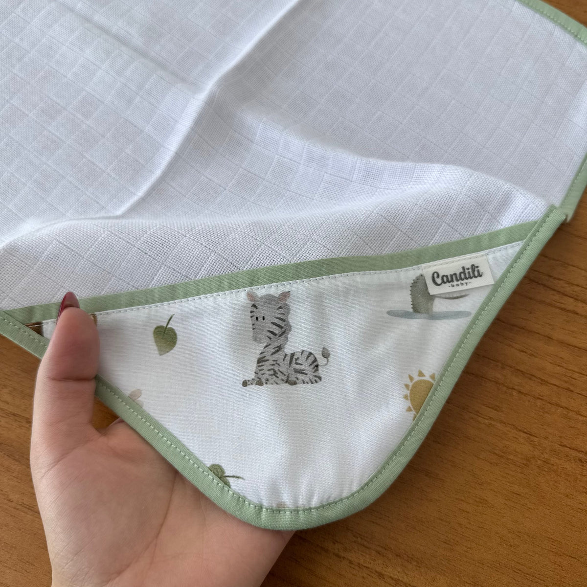 Kit Enxoval Fraldas de Boca 3 Peças – Safari Banho de Sol
