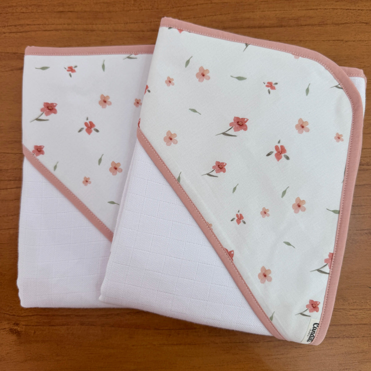 Kit Enxoval Maternidade 20 peças – Flores e Folhas