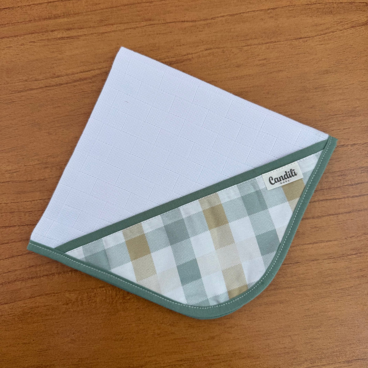 Fralda de Boca Cantinho Premium 100% Algodão - Xadrez Verde