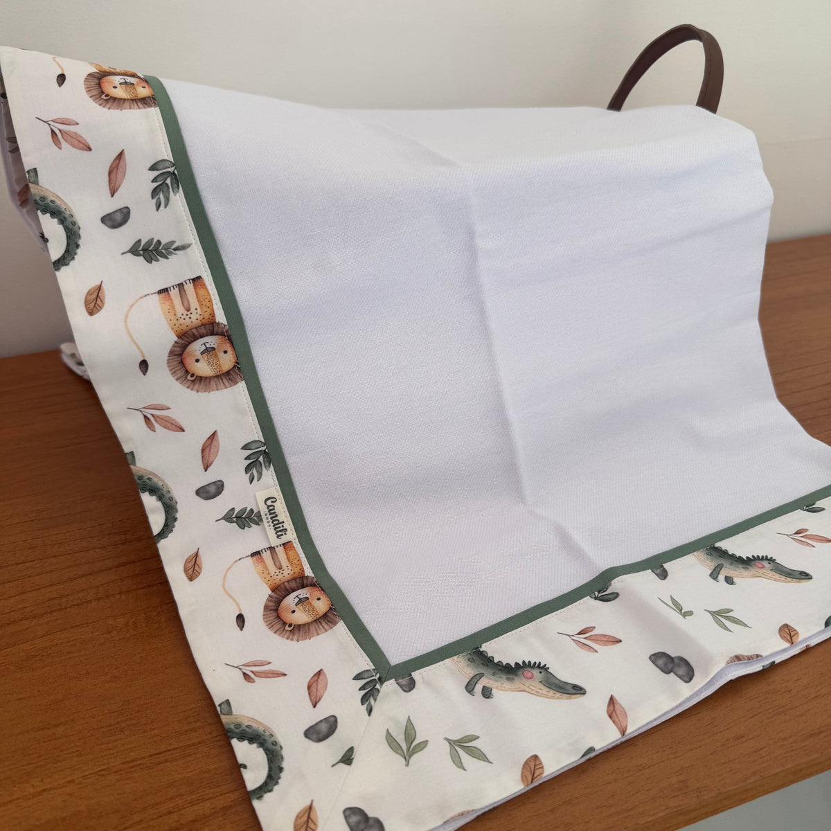 Cueiro Flanelado Premium 100% Algodão - Leão e Jacaré