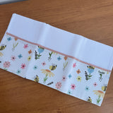 Fralda de Ombro - Abelhas no Jardim