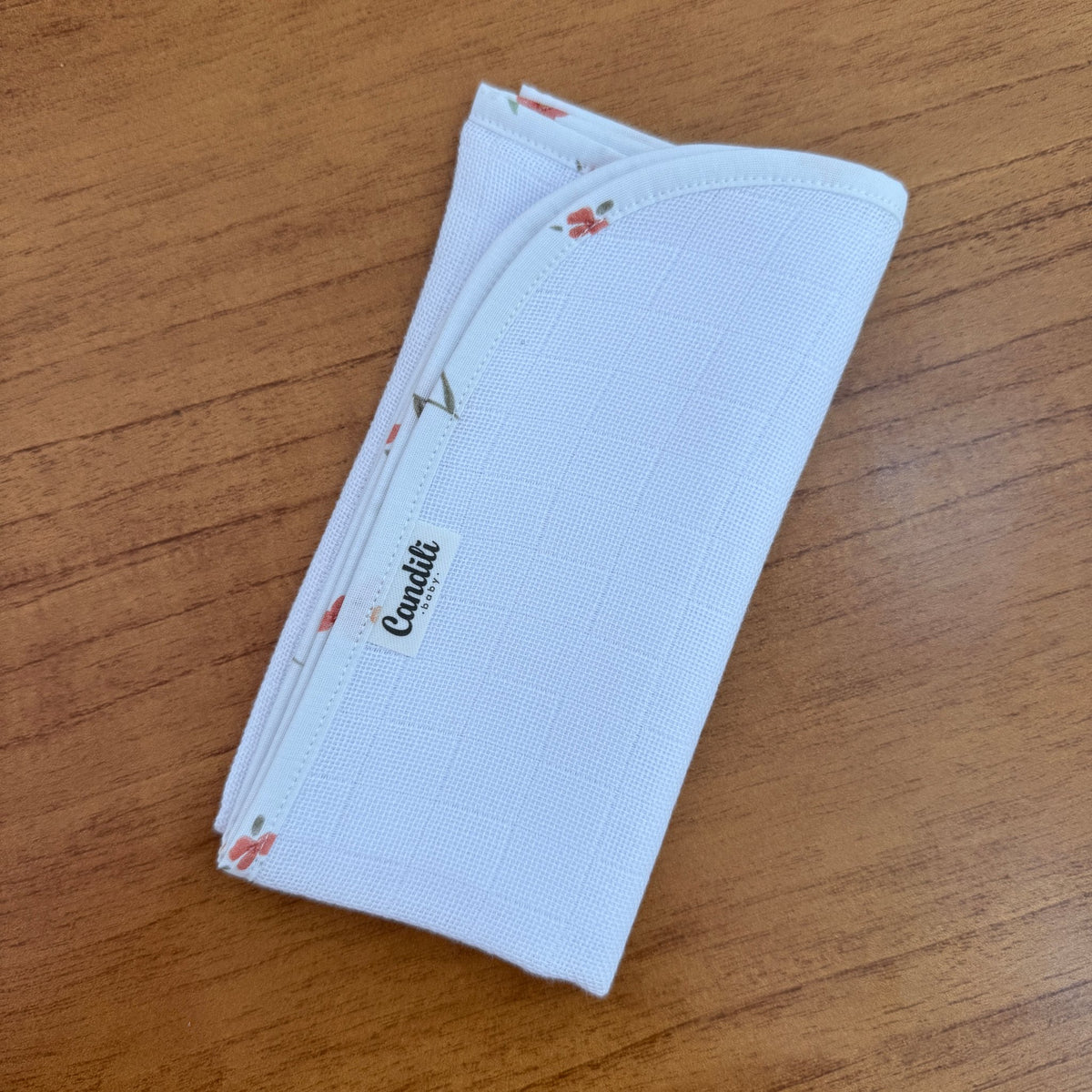 Fralda de Boca Slim Premium 100% Algodão - Flores e Folhas