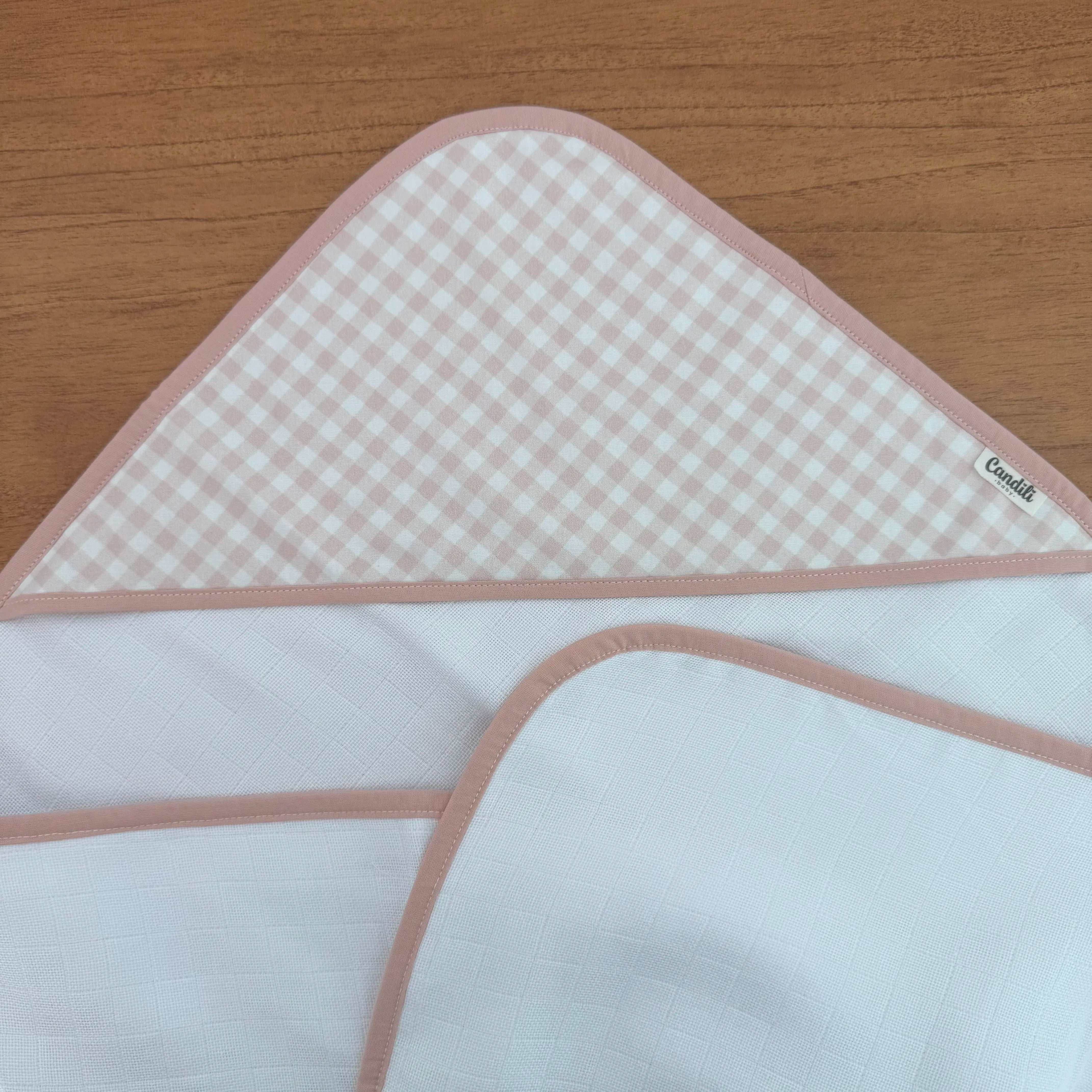 Toalha Fralda de Banho com Capuz Premium - Xadrez Rosa