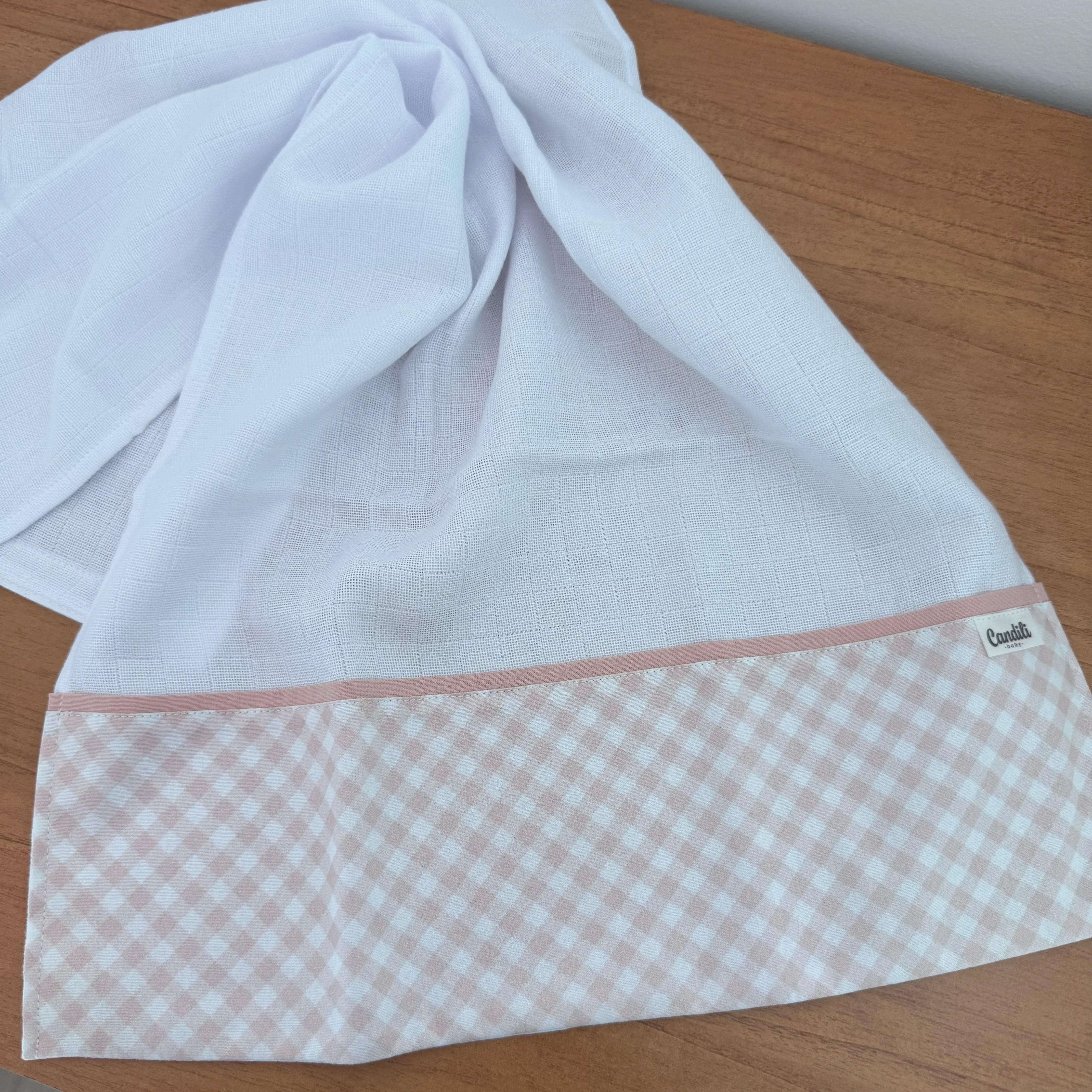 Fralda de Ombro - Xadrez Rosa