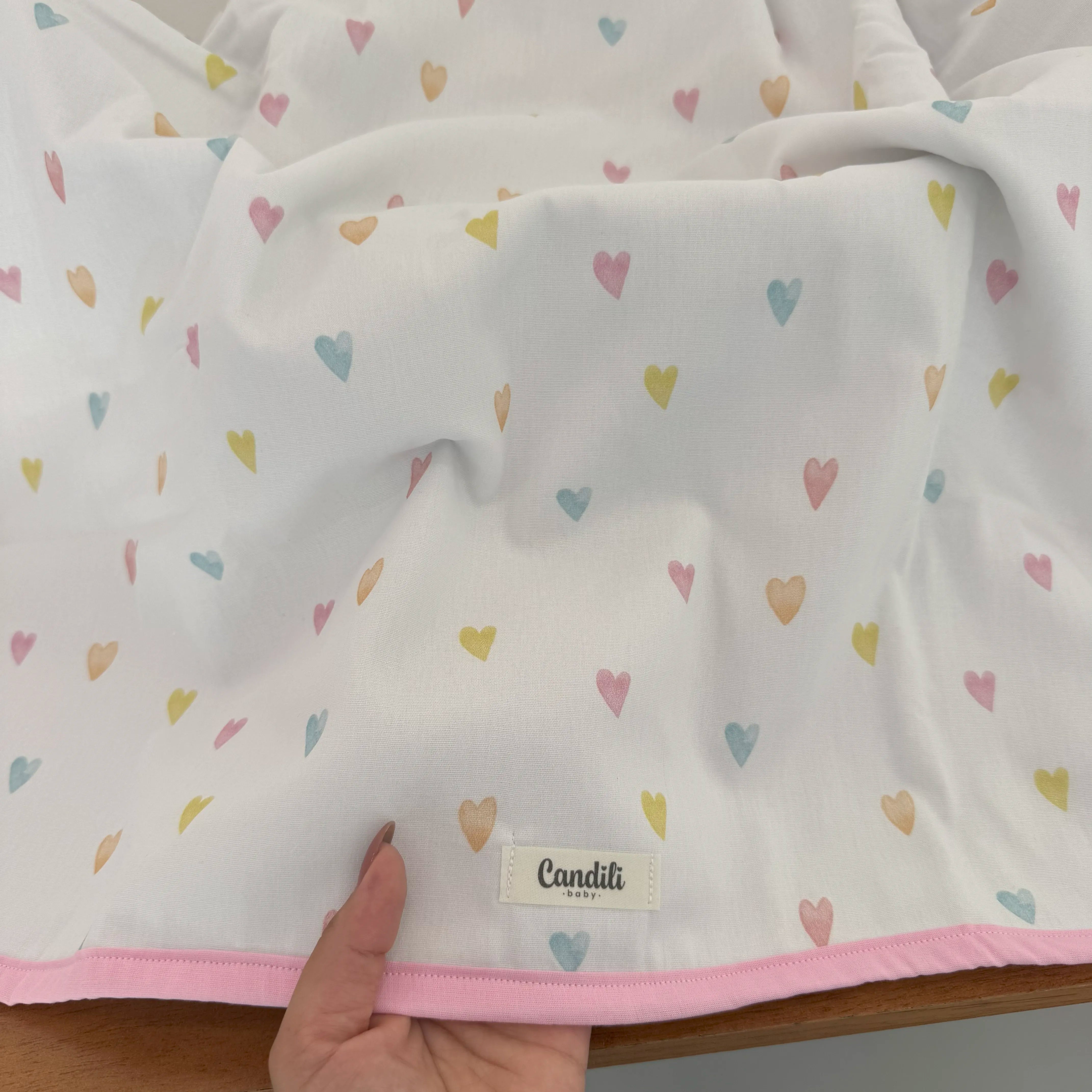 Manta Dupla Face - Corações Coloridos