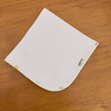 Kit Essencial 5 Peças: Fraldas de Boca, Fralda de Ombro e Fralda Multiuso - Corações Coloridos