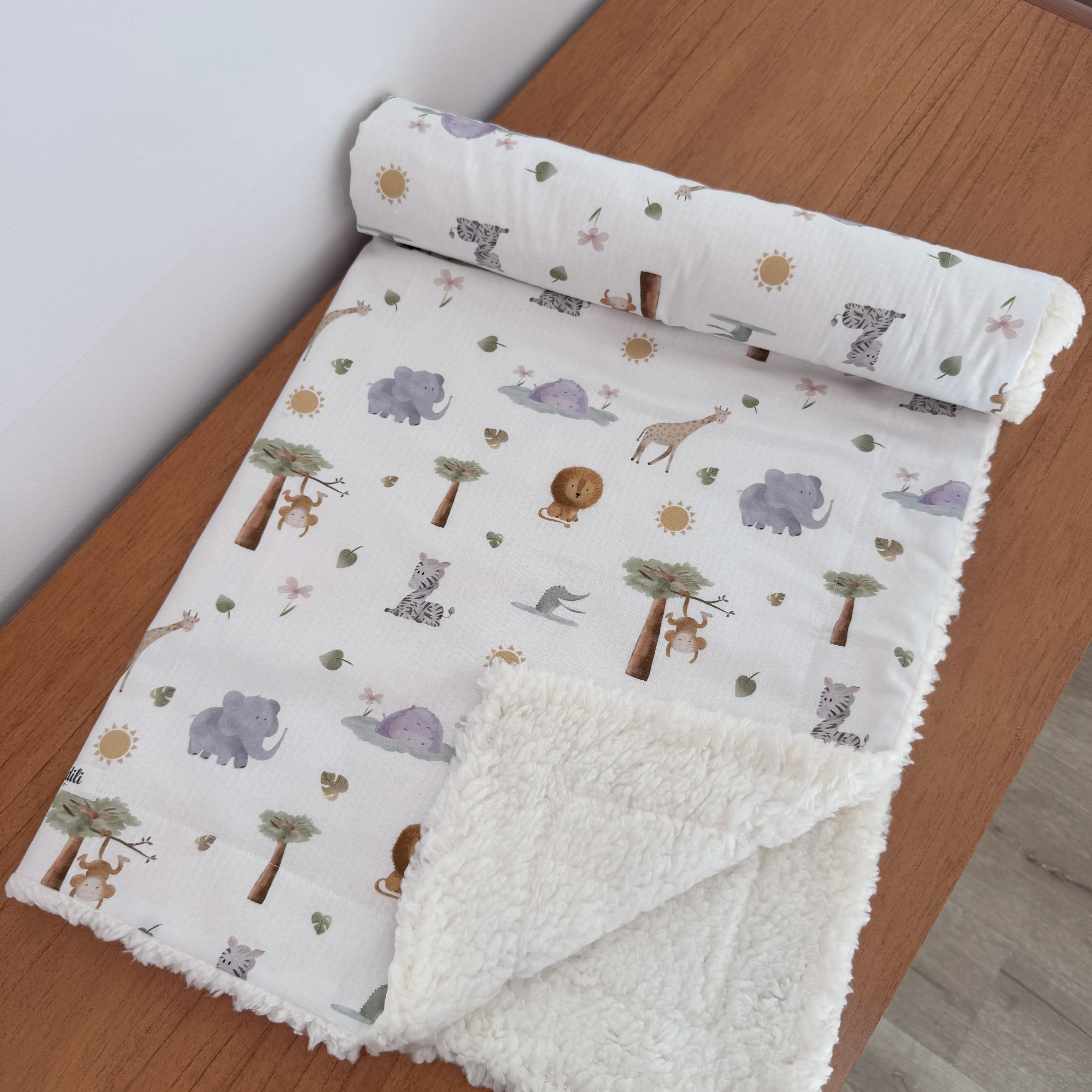 Cobertor Carneirinho - Safari Banho de Sol