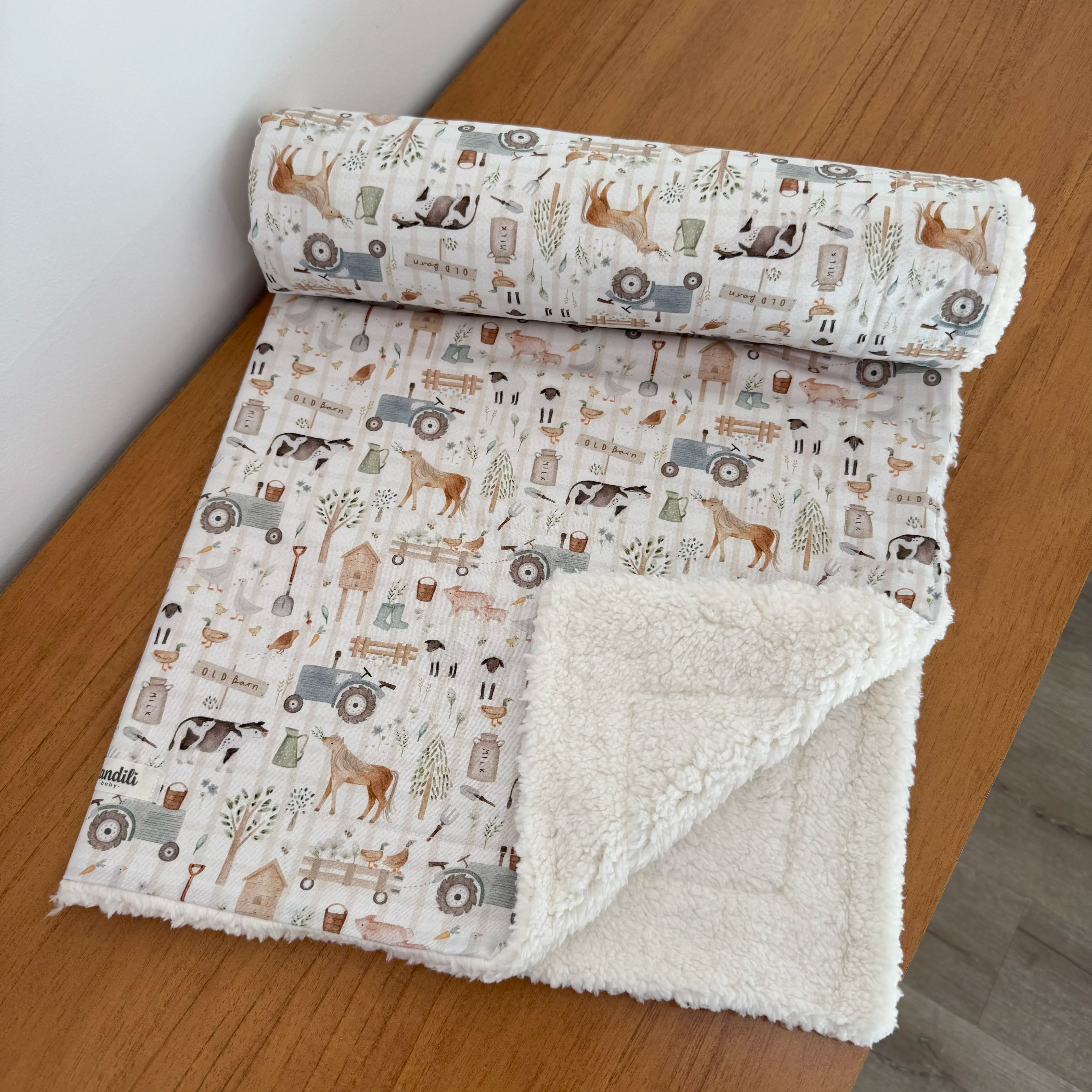 Cobertor Carneirinho - Fazenda Feliz