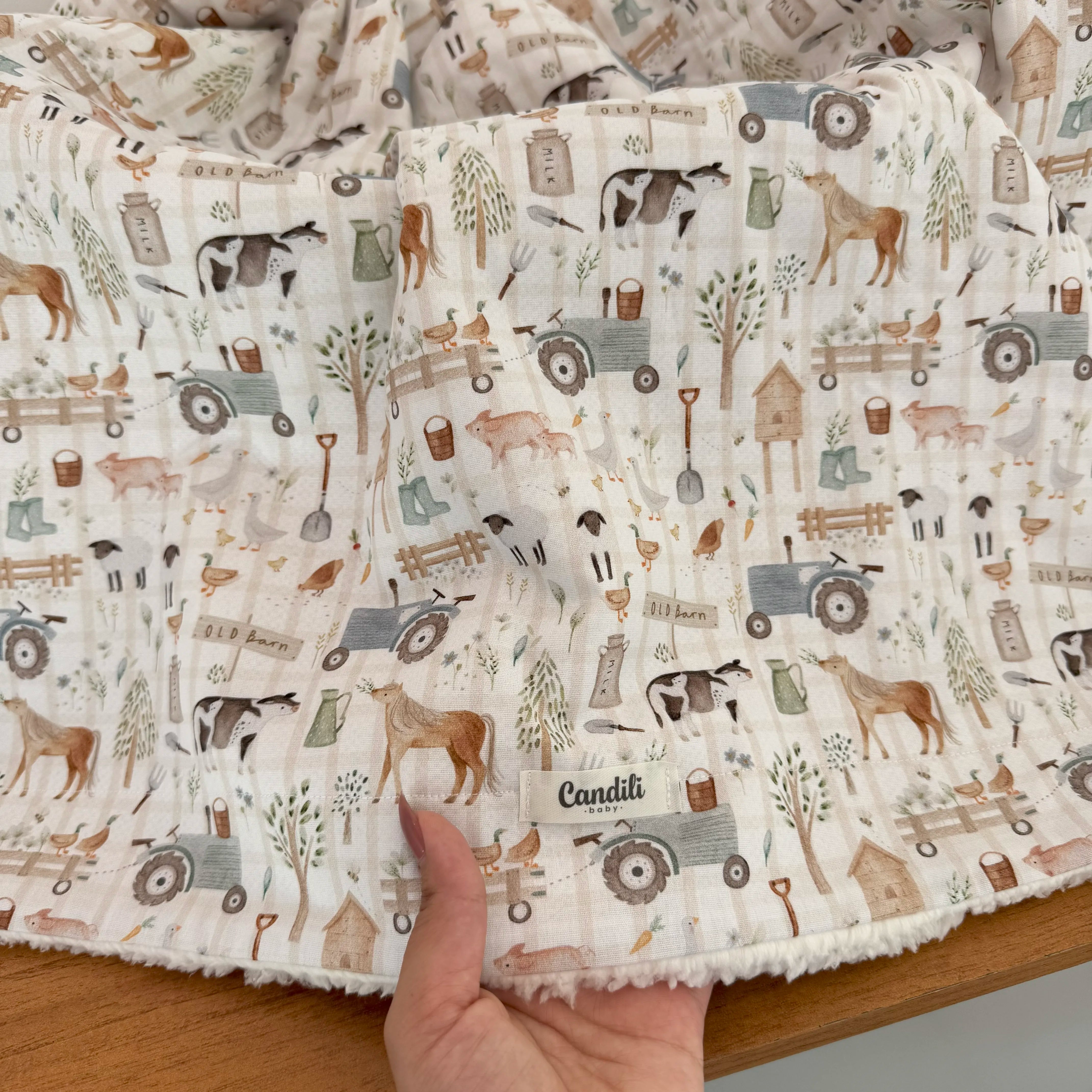 Cobertor Carneirinho - Fazenda Feliz