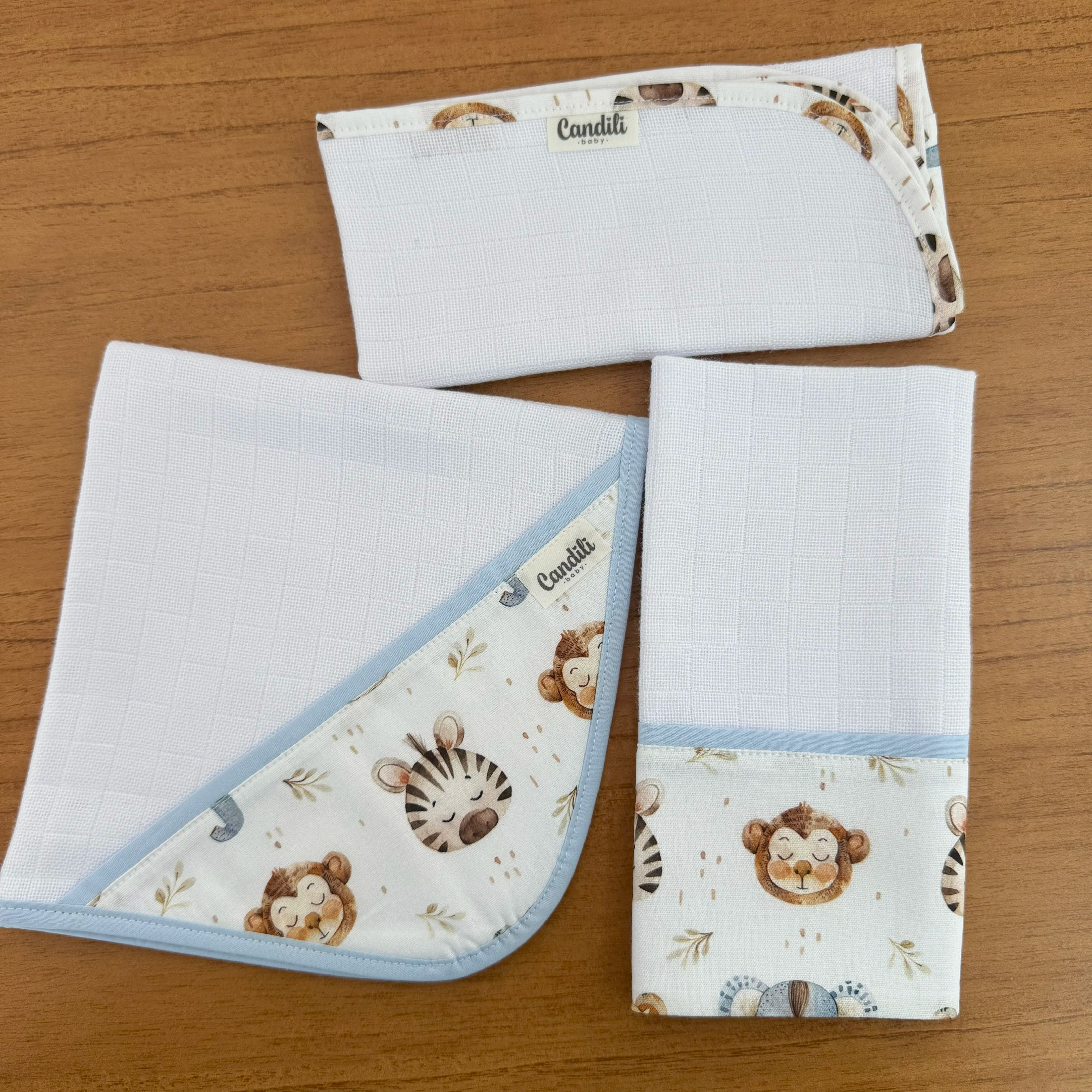 Kit Fraldas de Boca 3 Peças - Animais da Savana