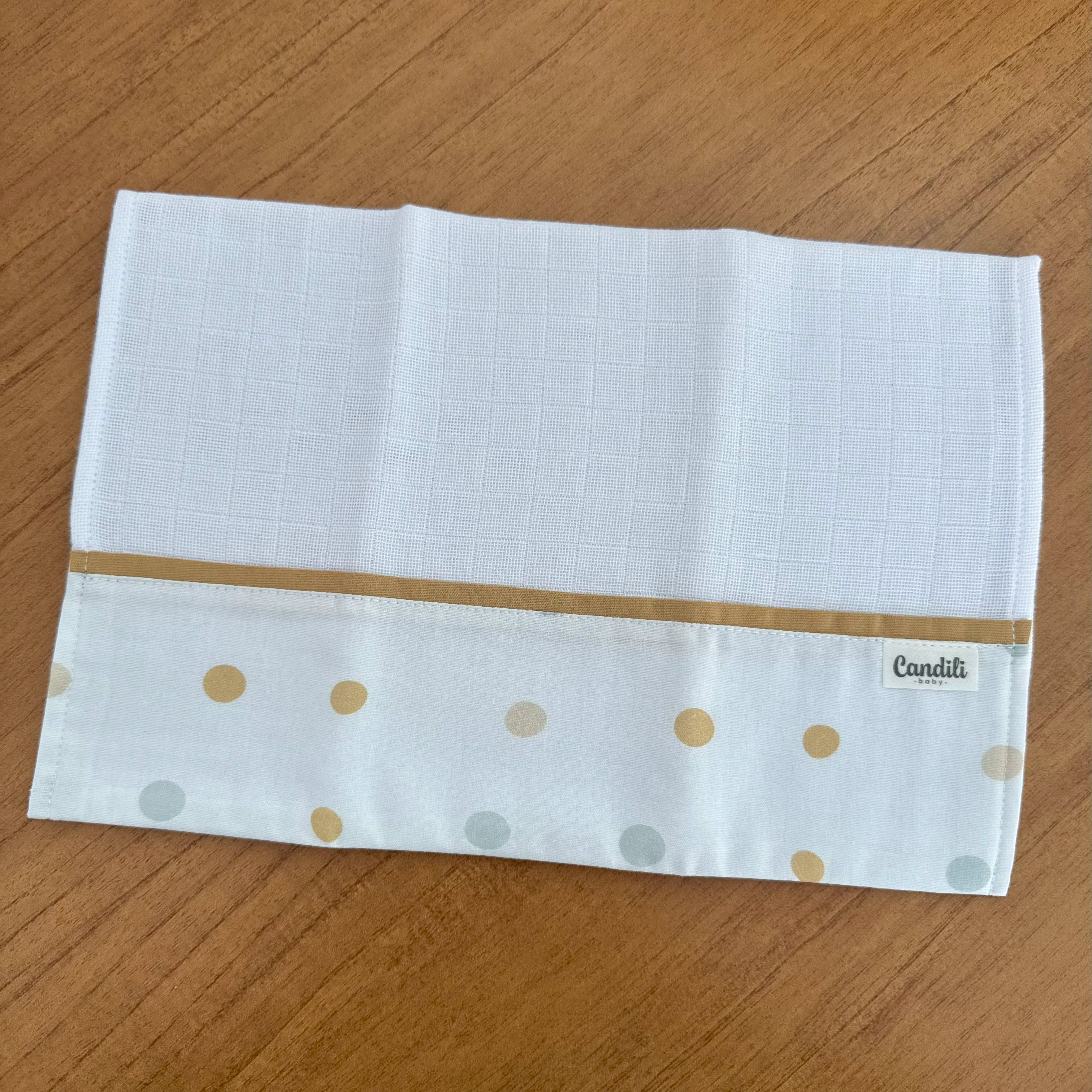 Fralda de Boca Barradinho - Bolinhas Neutras