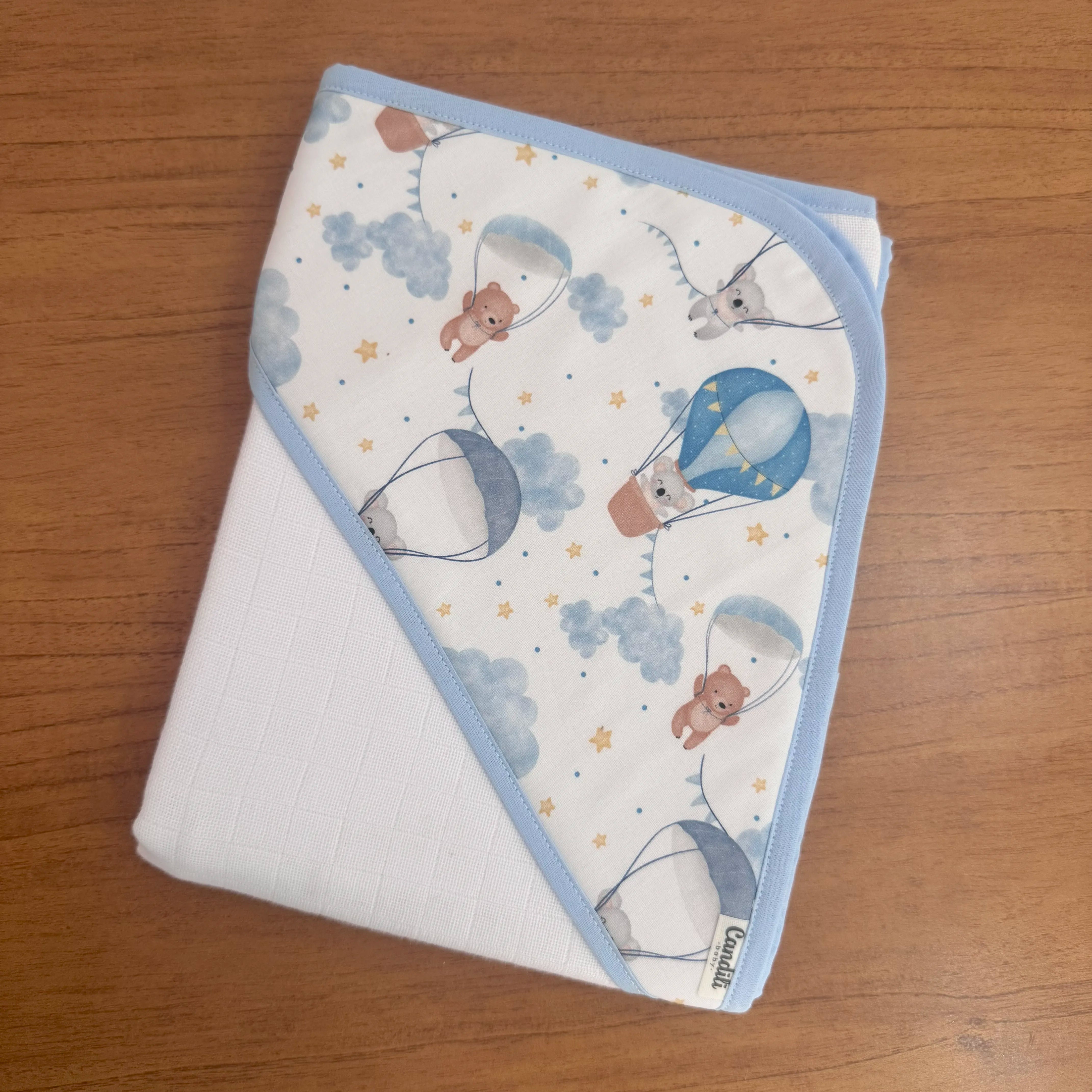 Toalha Fralda de Banho com Capuz Premium - Balões e Paraquedas Azul