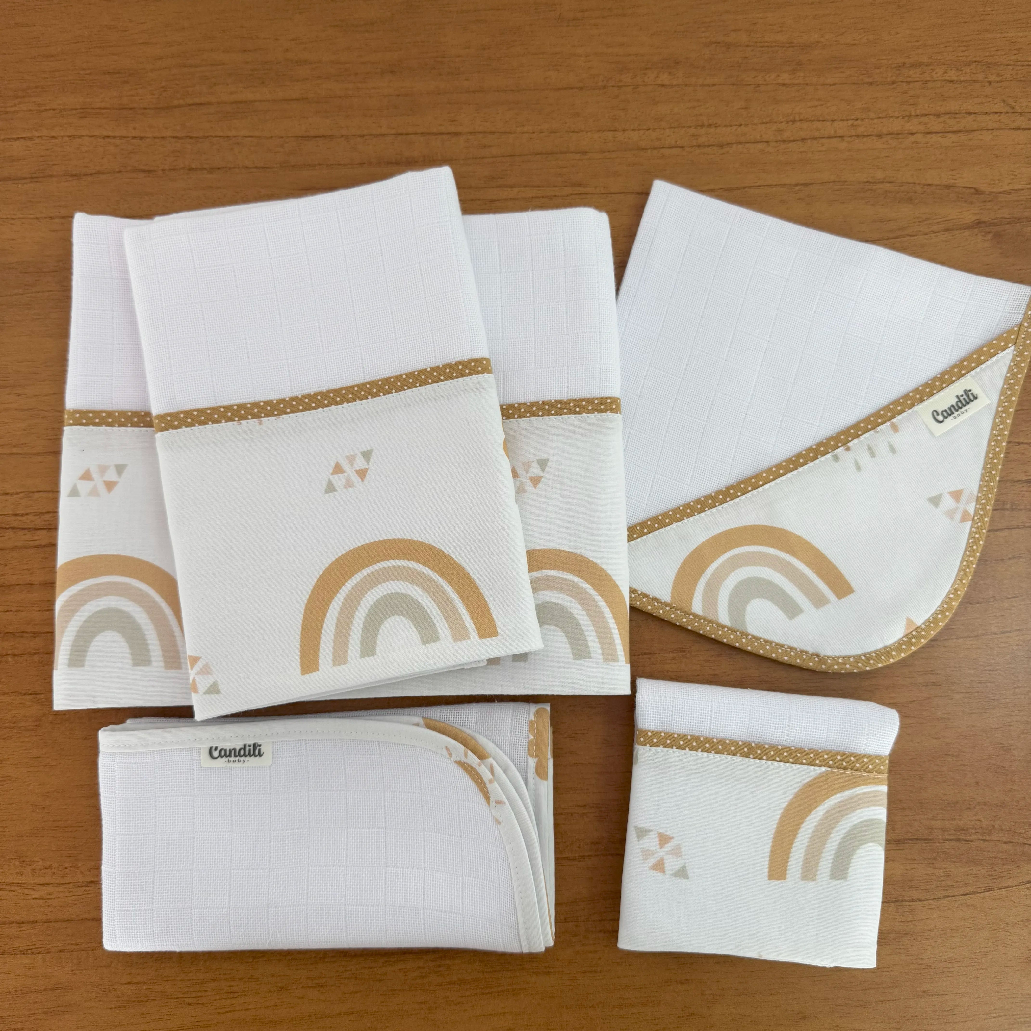 Kit Essencial 5 Peças: Fraldas de Boca, Fralda de Ombro e Fralda Multiuso - Arco-iris