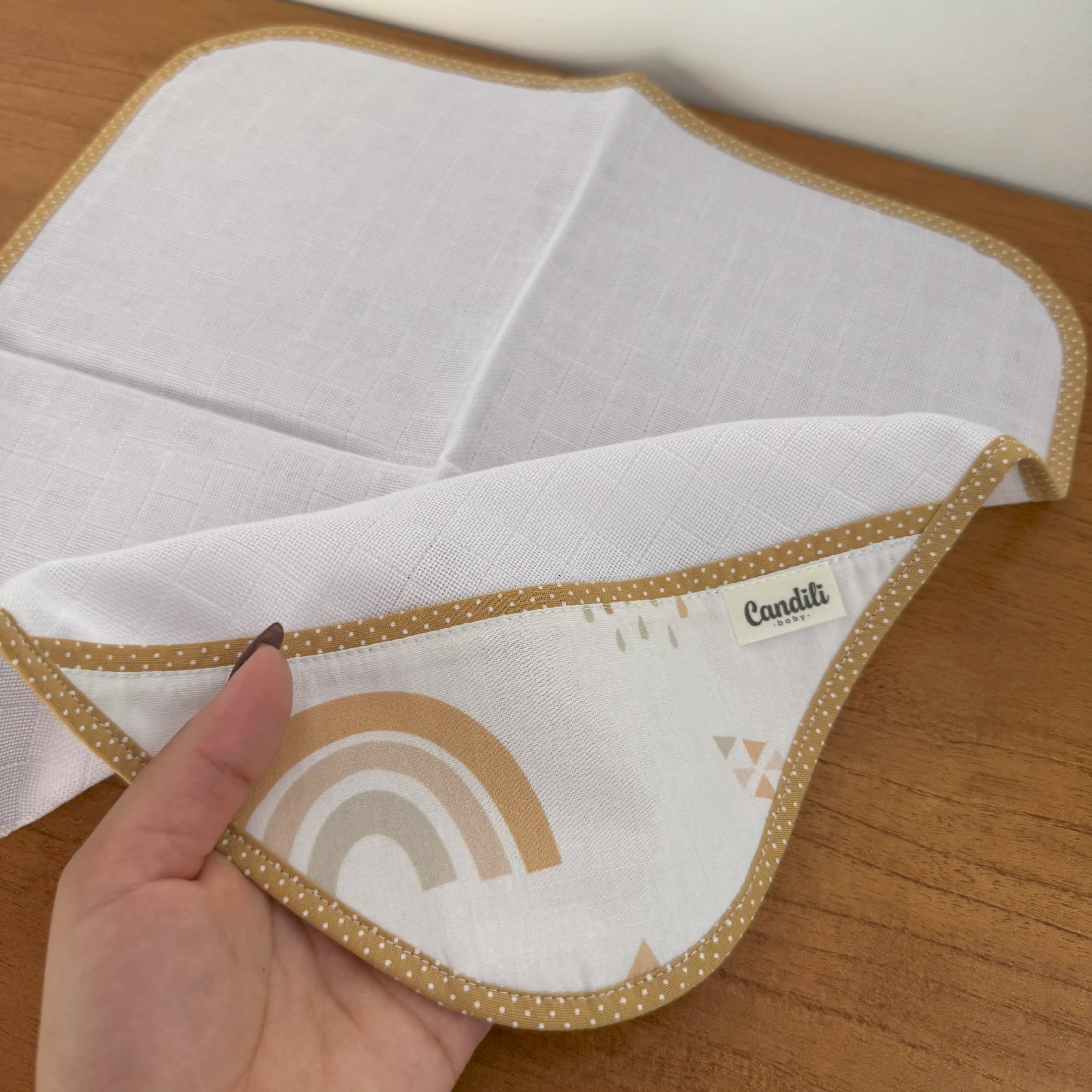 Fralda de Boca Cantinho - Arco-íris