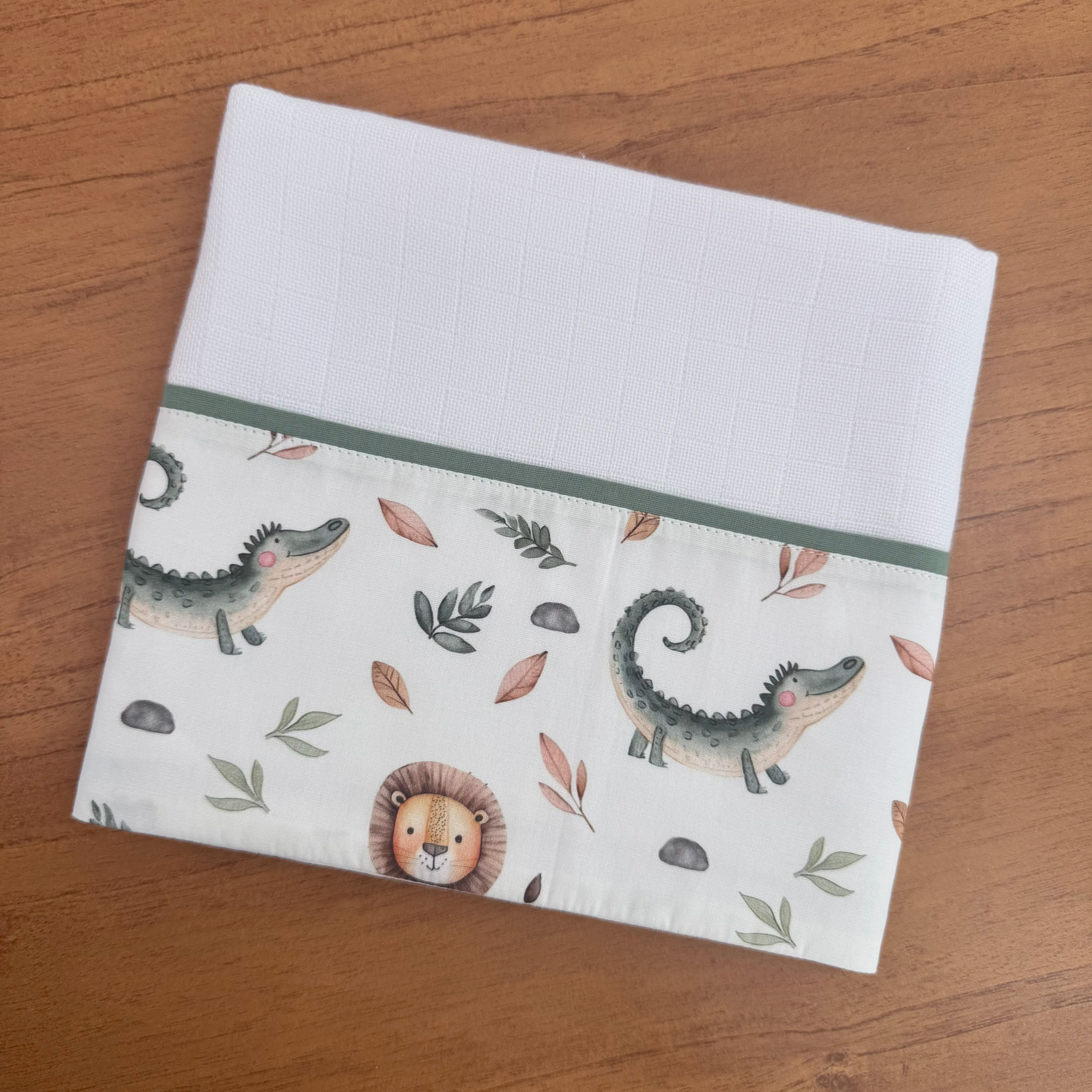 Fralda Multiuso - Leão e Jacaré