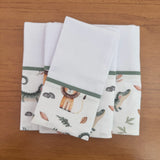 Kit Passeio 3 Peças: Fralda de Boca, Fralda de Ombro e Fralda Multiuso - Leão e Jacaré