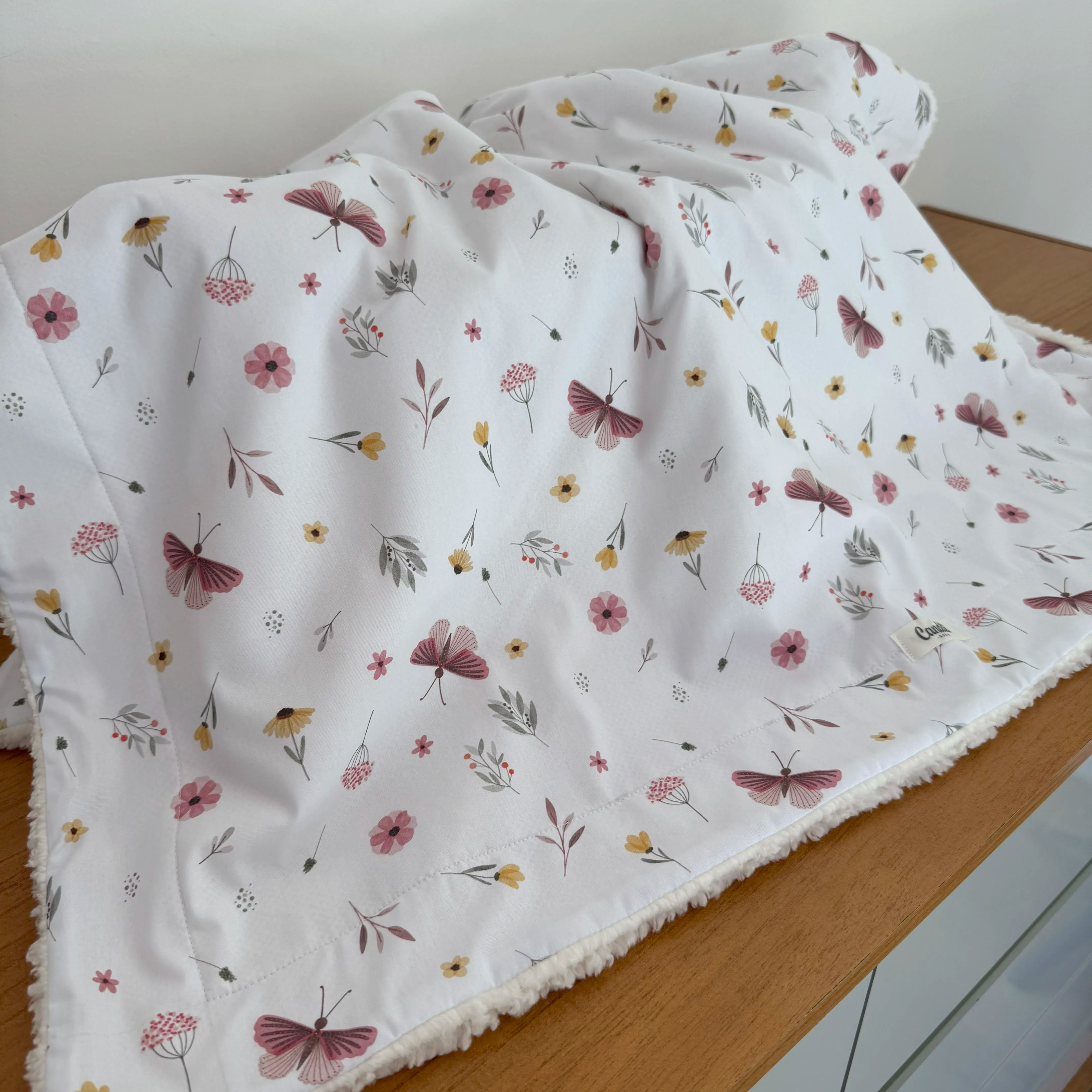 Cobertor Carneirinho - Borboletas