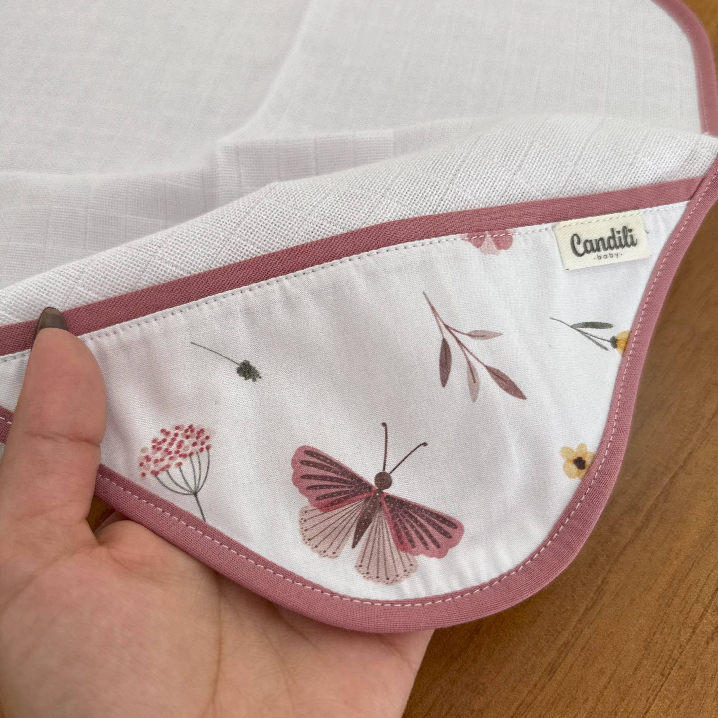 Fralda de Boca Cantinho - Borboletas