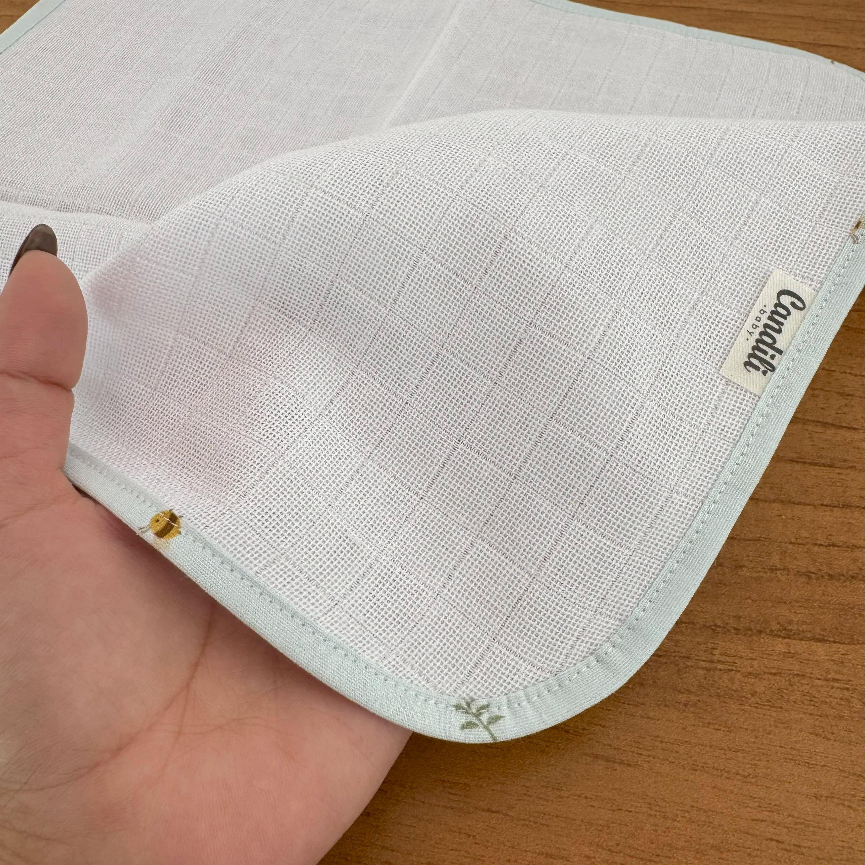 Fralda de Boca Slim - Abelhas e Colmeias