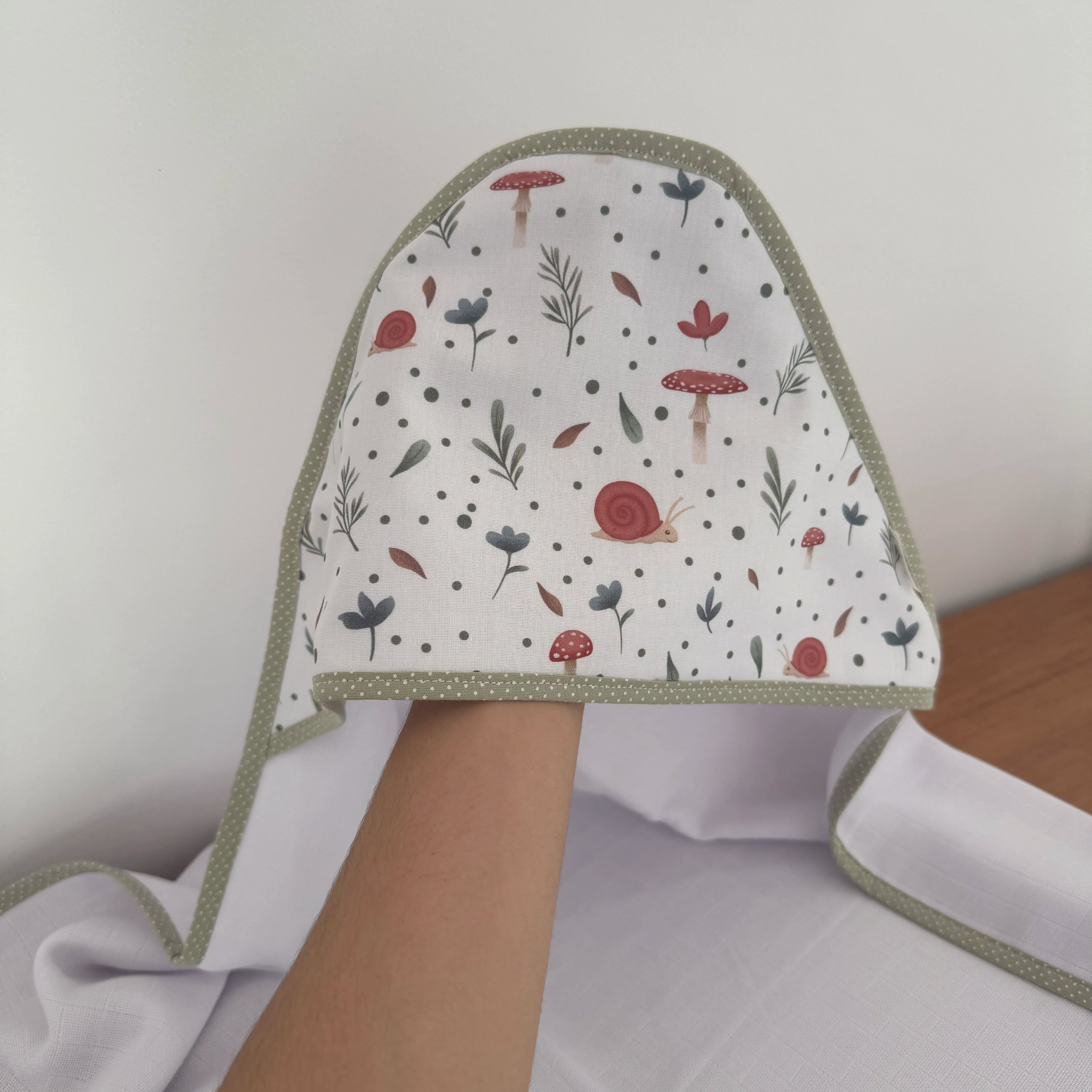 Toalha Fralda de Banho com Capuz Premium - Caracol