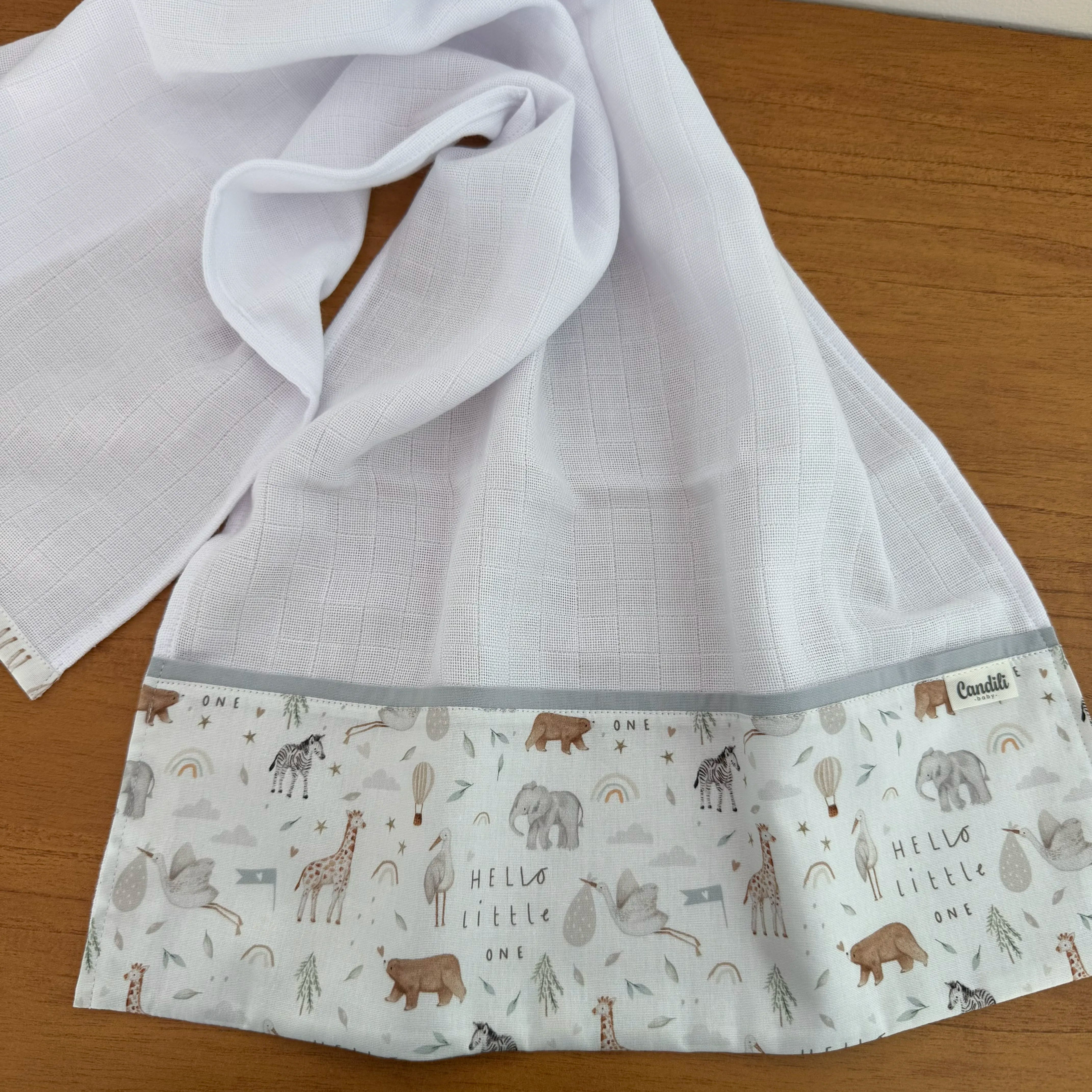 Fralda de Ombro - Safari Baby