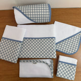 Kit Afeto 6 Peças: Fraldas de Boca, Fralda de Ombro, Fralda Multiuso e Toalha de Banho - Xadrez Azul