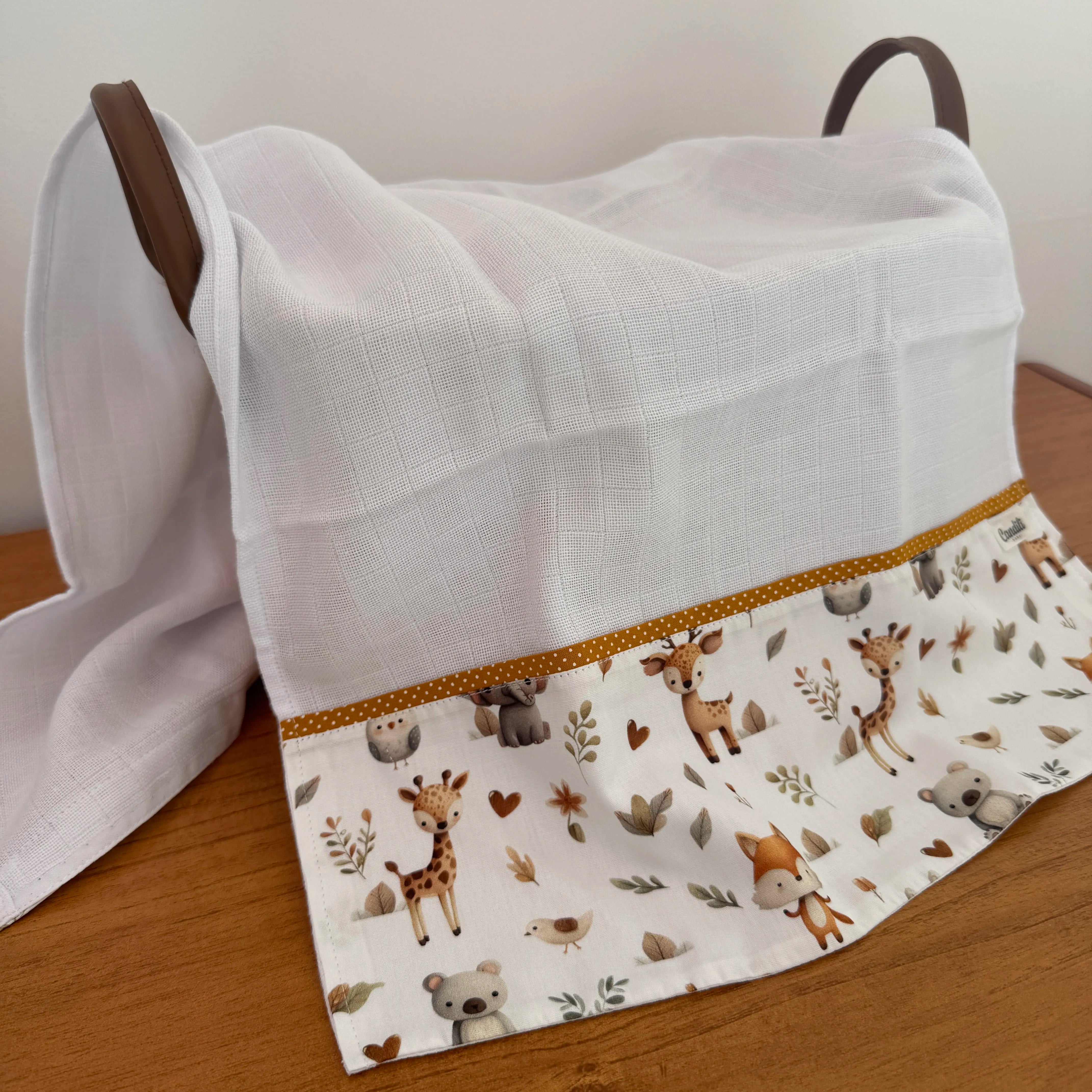 Fralda de Ombro - Bichinhos na Floresta