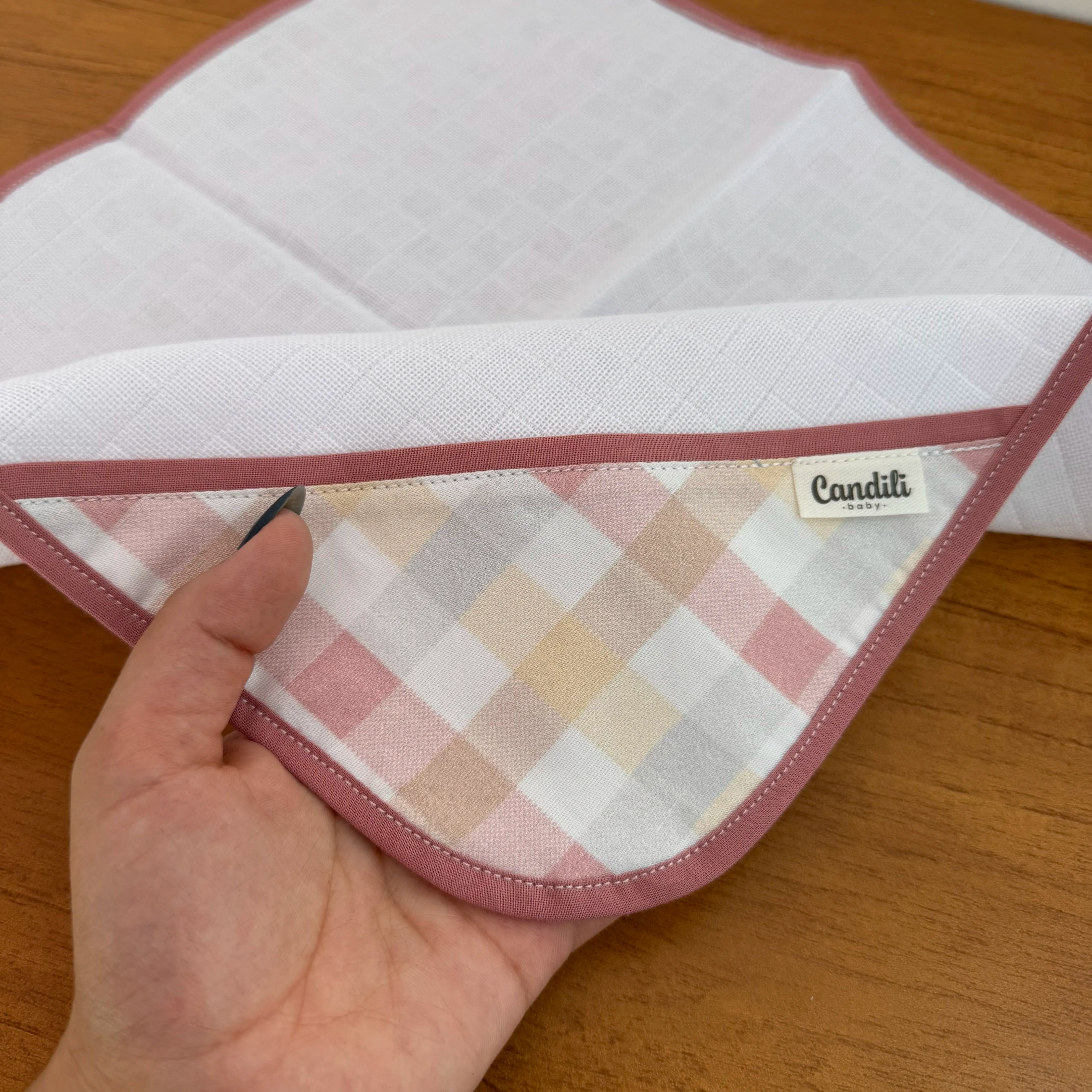 Fralda de Boca Cantinho - Xadrez Rosê Old