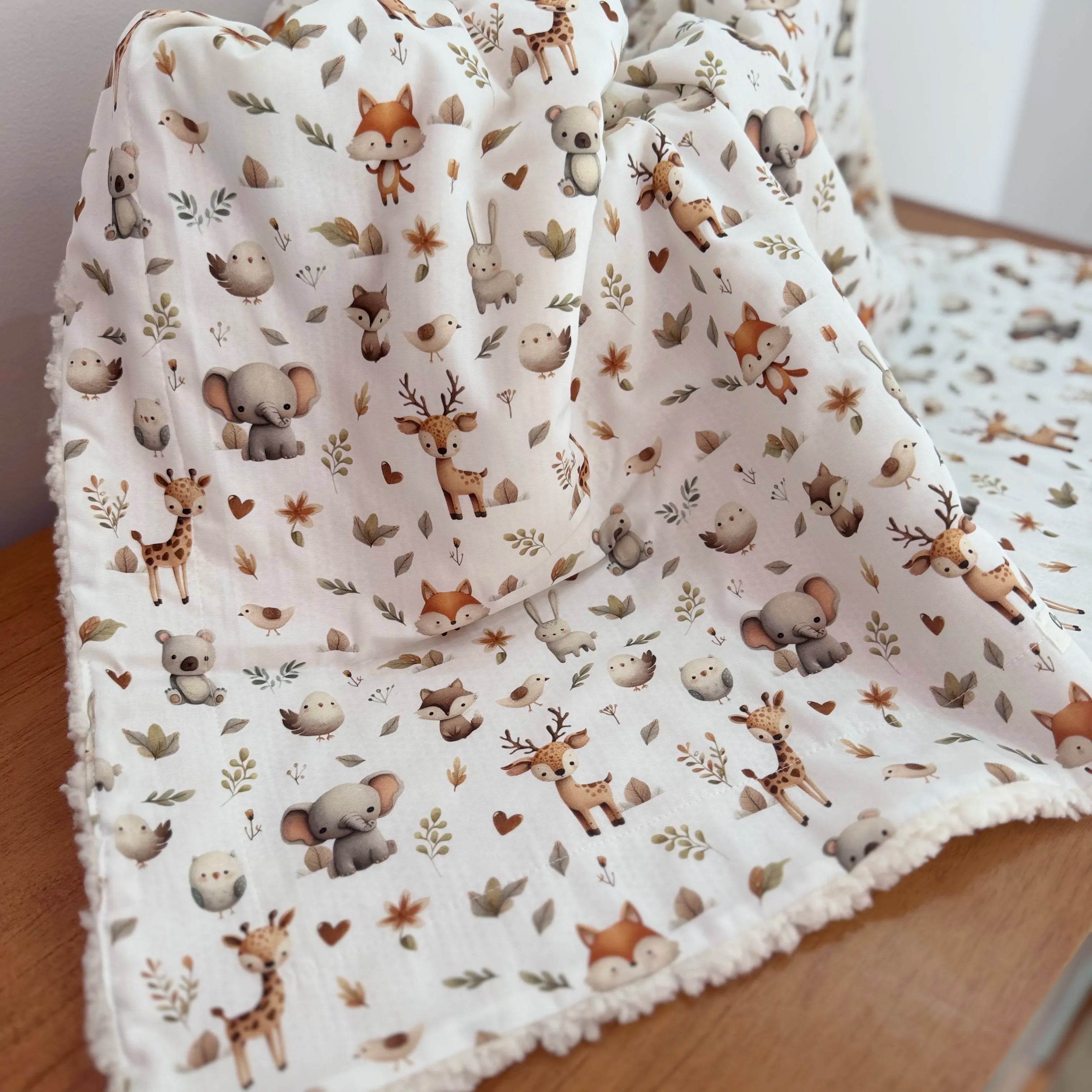 Cobertor Carneirinho - Bichinhos na Floresta