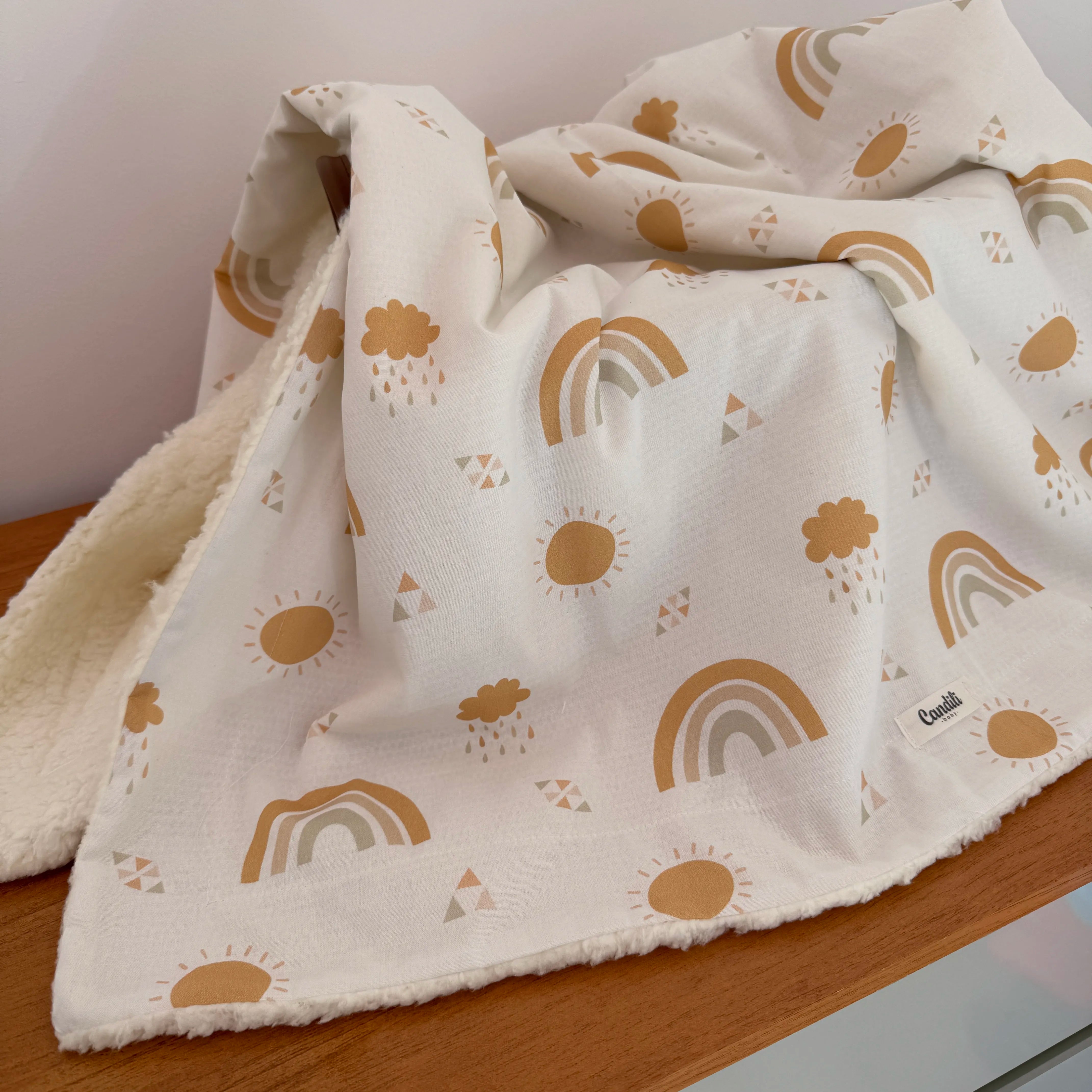 Cobertor Carneirinho - Arco-íris