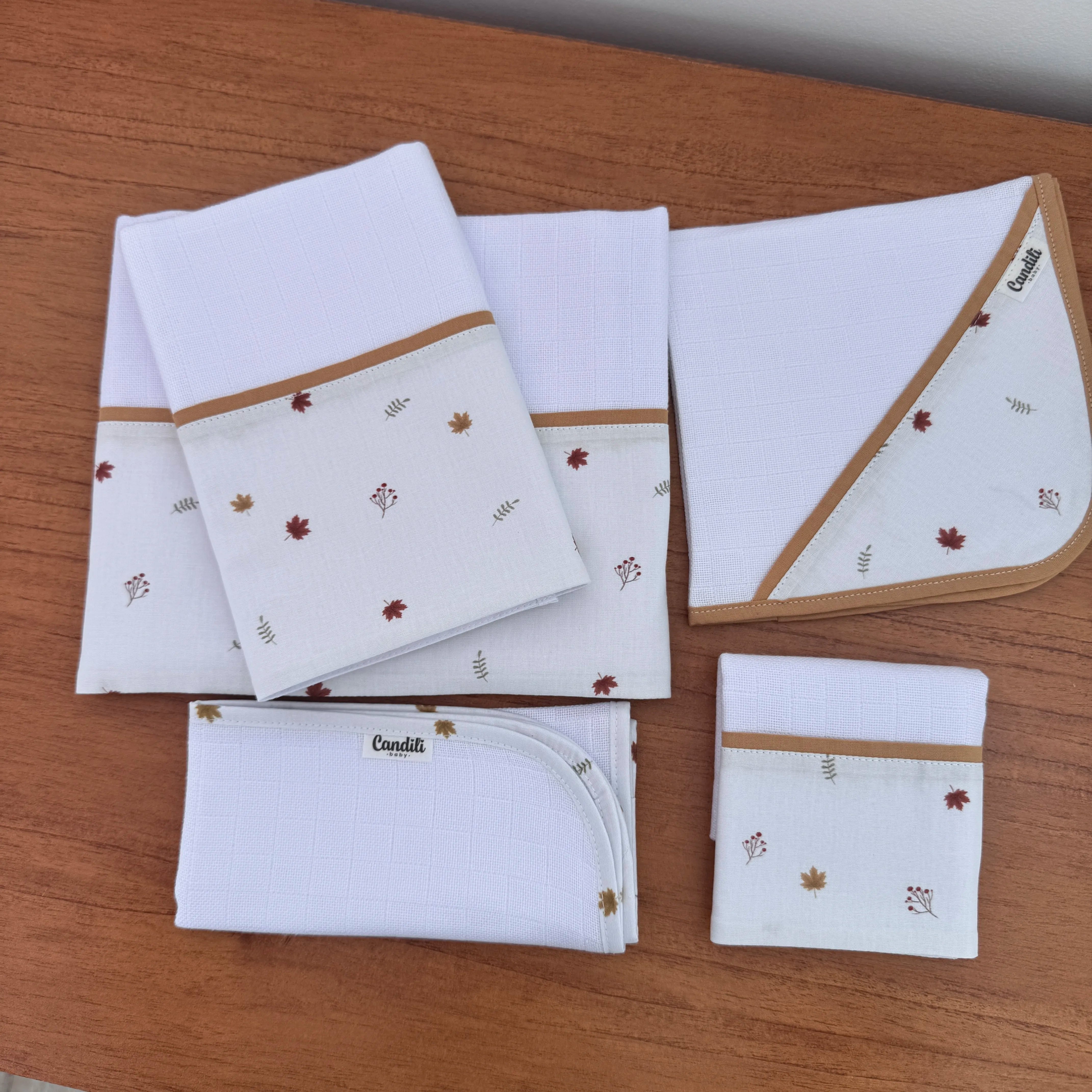 Kit Essencial 5 Peças: Fraldas de Boca, Fralda de Ombro e Fralda Multiuso - Folhas de Outono