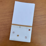 Kit Essencial 5 Peças: Fraldas de Boca, Fralda de Ombro e Fralda Multiuso - Folhas de Outono