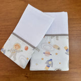 Kit Amamentação 2 Peças: Fralda de Ombro e Fralda de Boca - Pequeno Astronauta