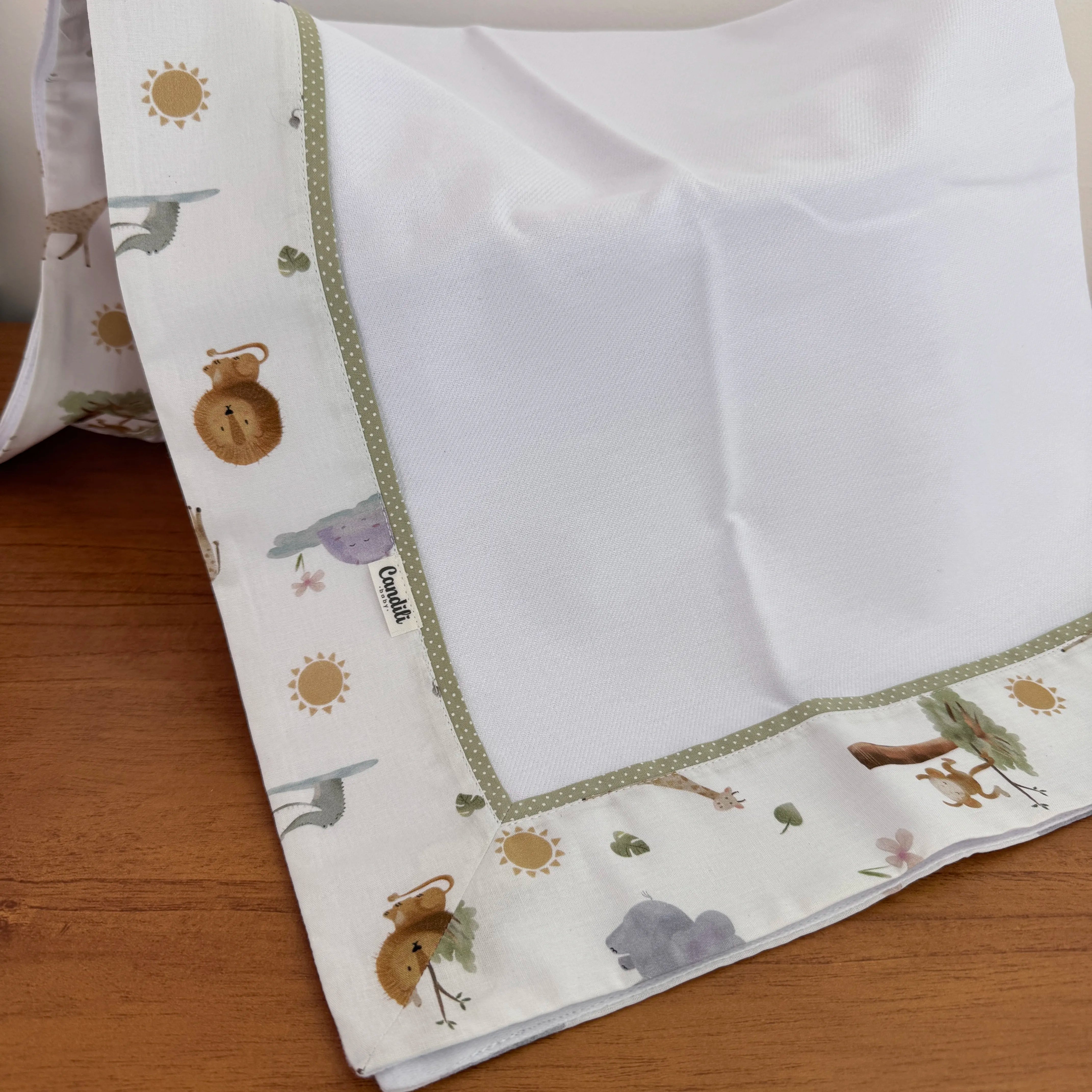 Cueiro Flanelado - Safari Banho de Sol