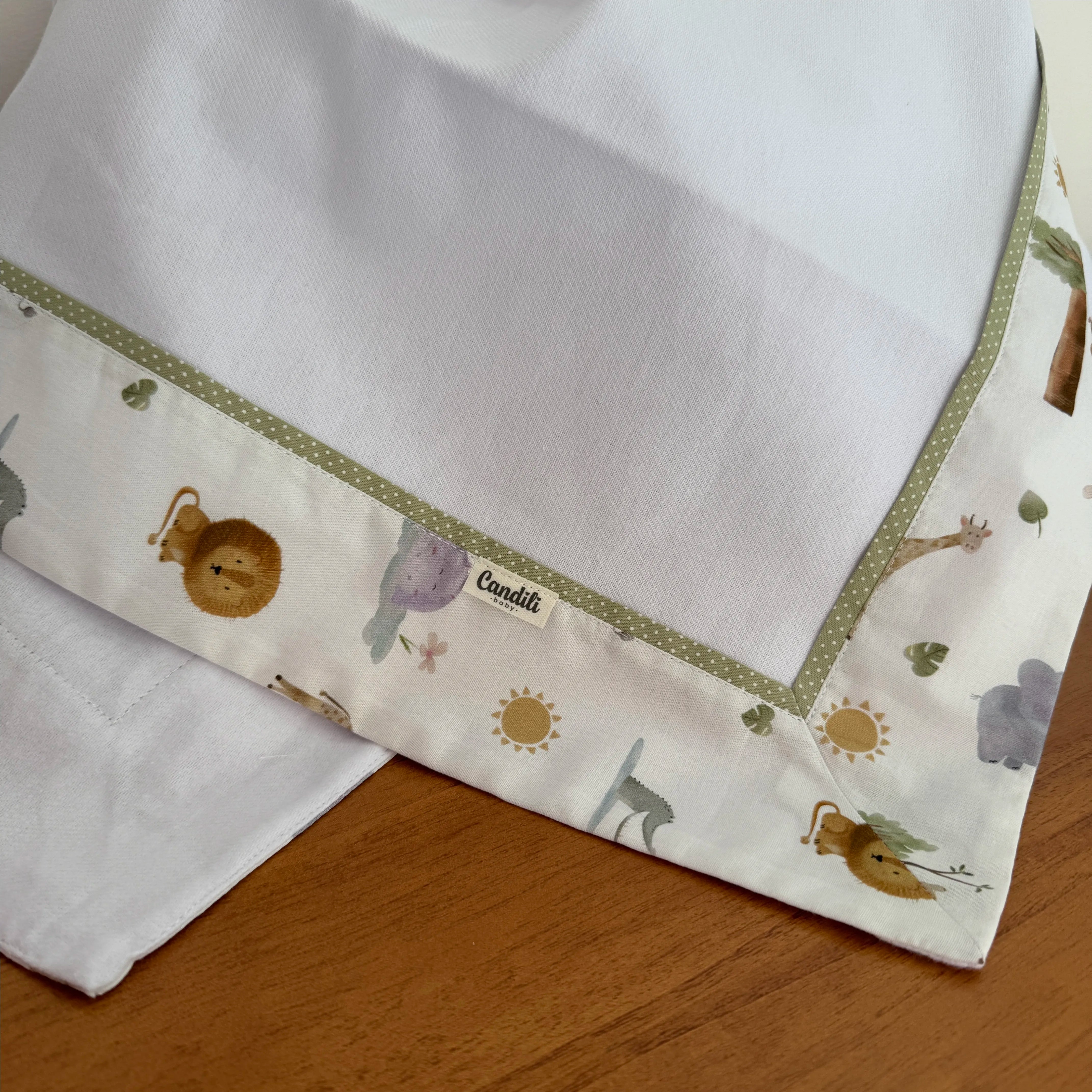 Cueiro Flanelado - Safari Banho de Sol