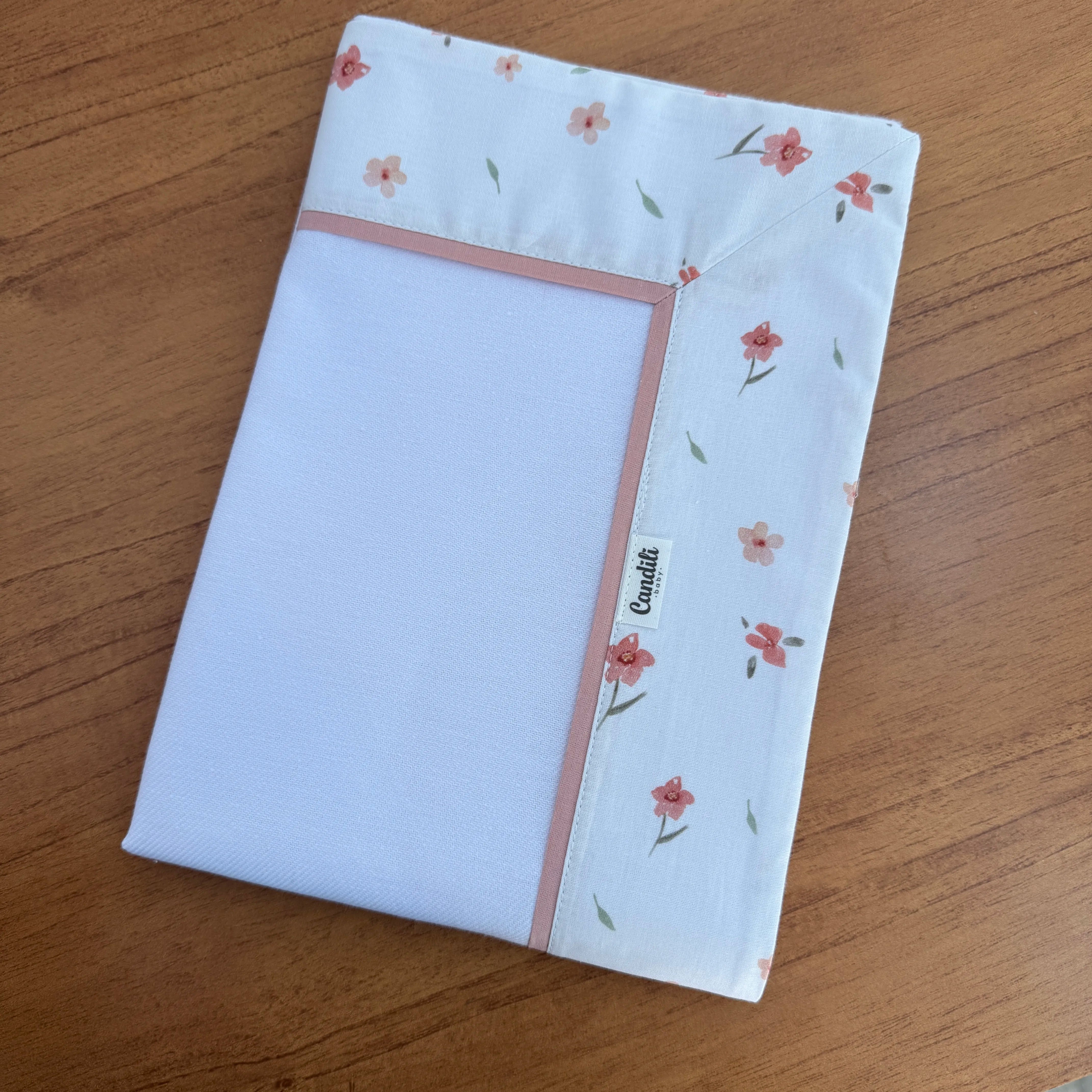 Cueiro Flanelado - Flores e Folhas