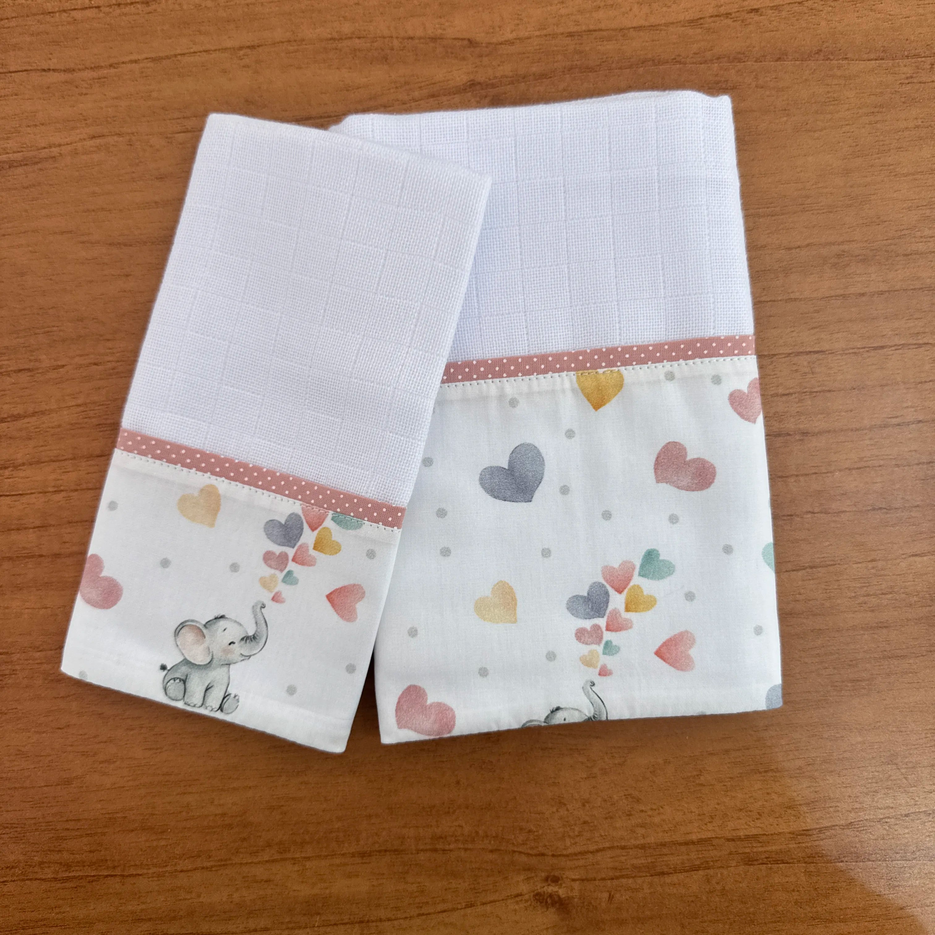 Kit Amamentação 2 Peças: Fralda de Ombro e Fralda de Boca - Elefantinha