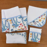 Kit Essencial 5 Peças: Fraldas de Boca, Fralda de Ombro e Fralda Multiuso - Fundo do Mar