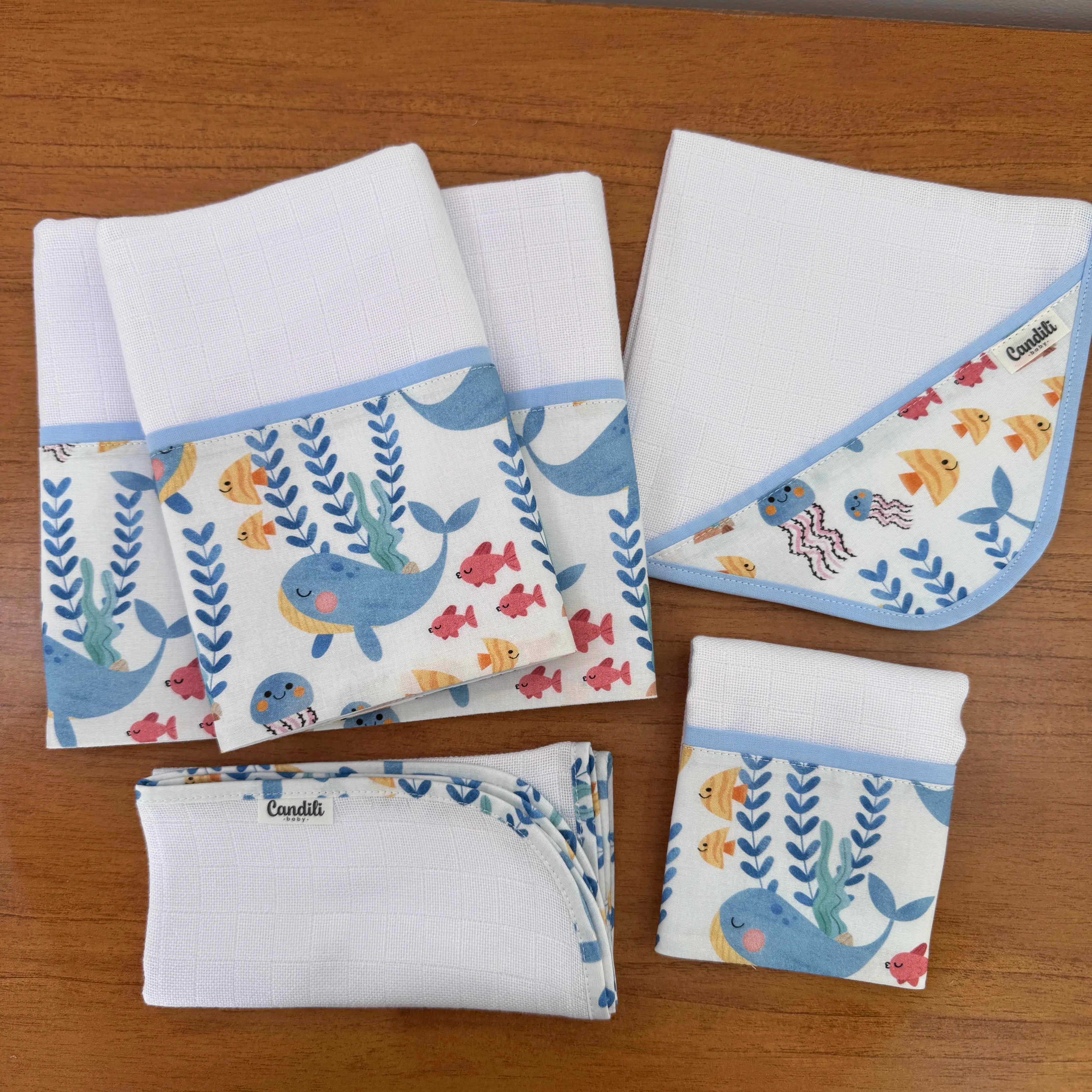 Kit Essencial 5 Peças: Fraldas de Boca, Fralda de Ombro e Fralda Multiuso - Fundo do Mar