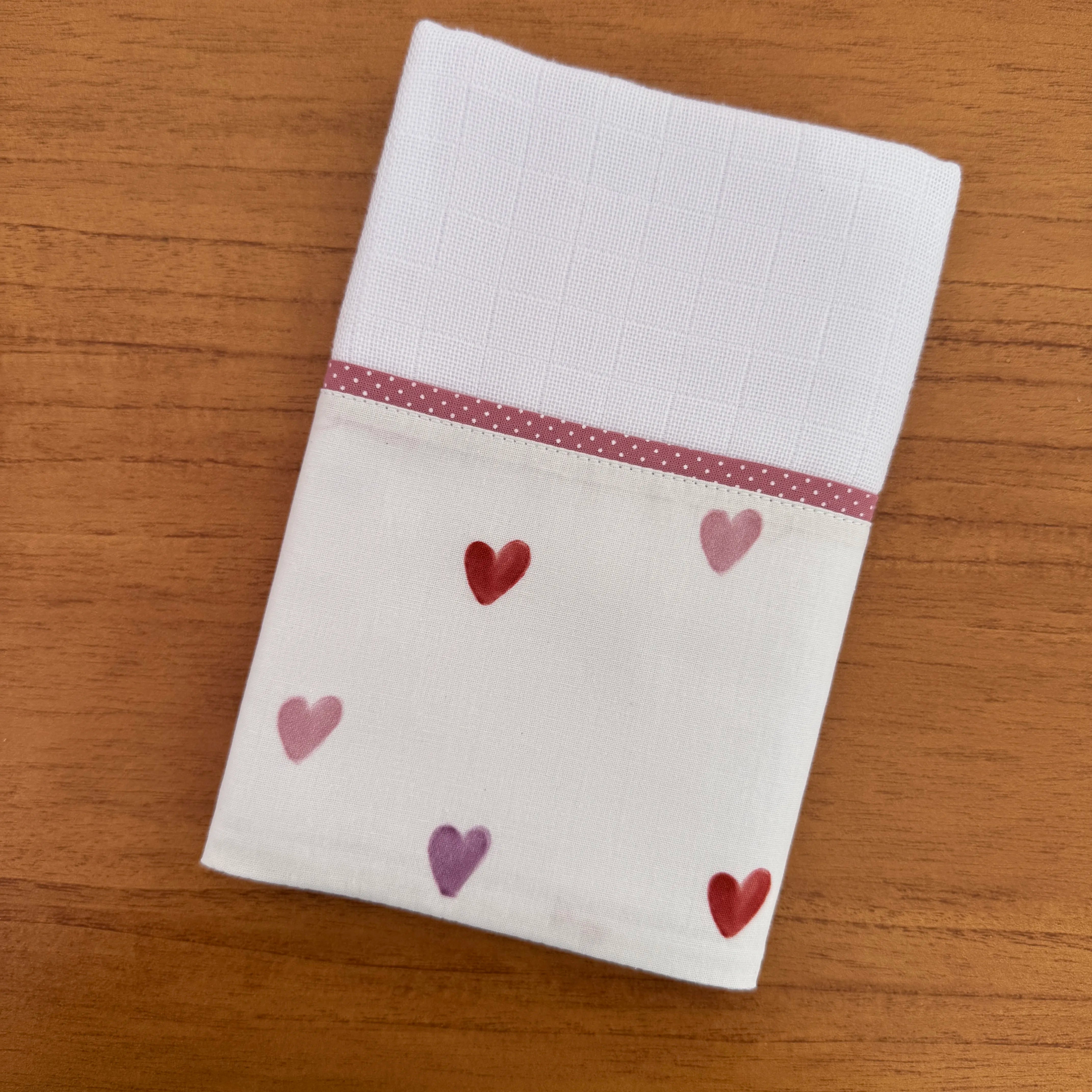 Fralda de Ombro - Corações