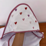 Toalha Fralda de Banho com Capuz Premium - Corações