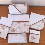 Kit Afeto 6 Peças: Fraldas de Boca, Fralda de Ombro, Fralda Multiuso e Toalha de Banho - Animais Aviadores