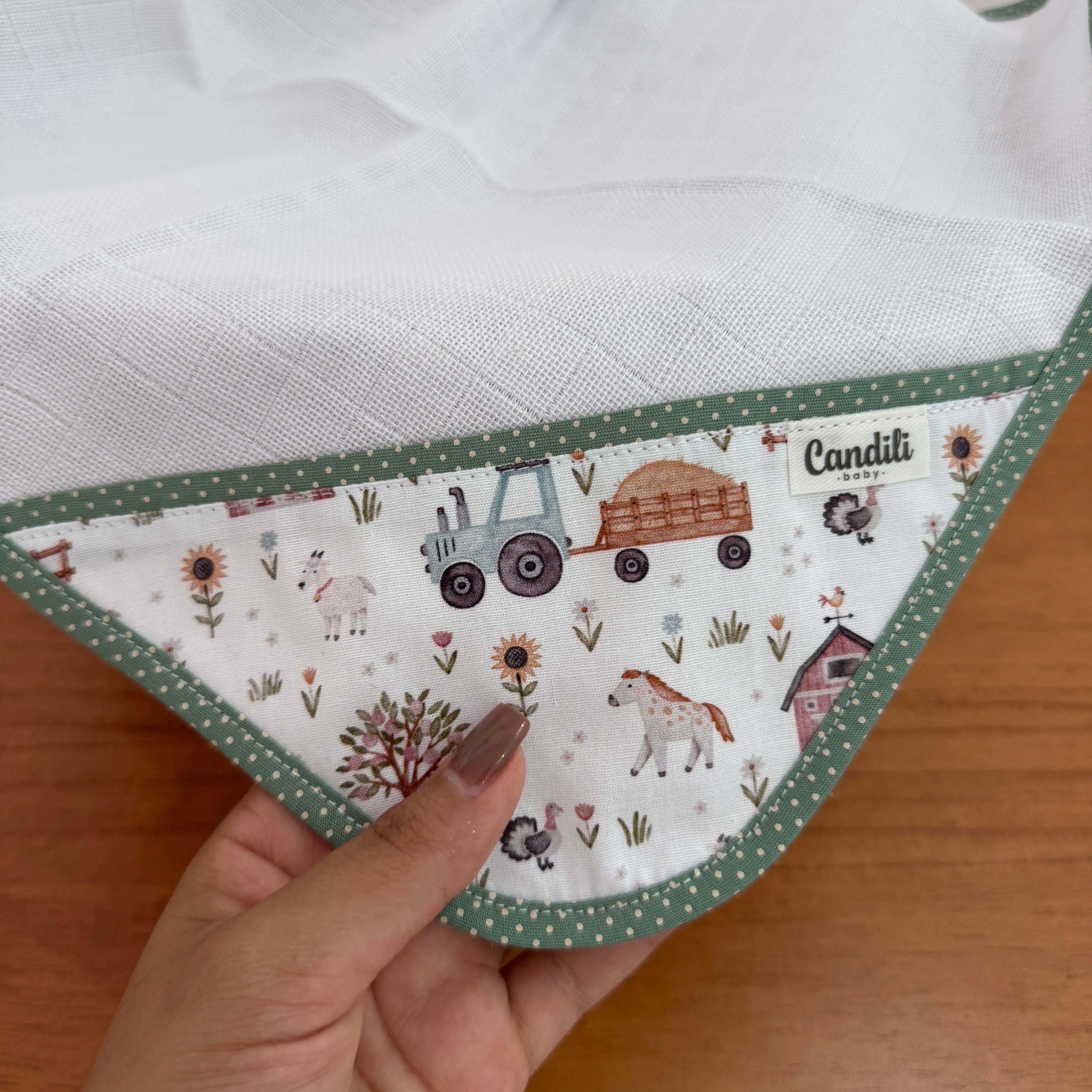 Fralda de Boca Cantinho - Fazendinha